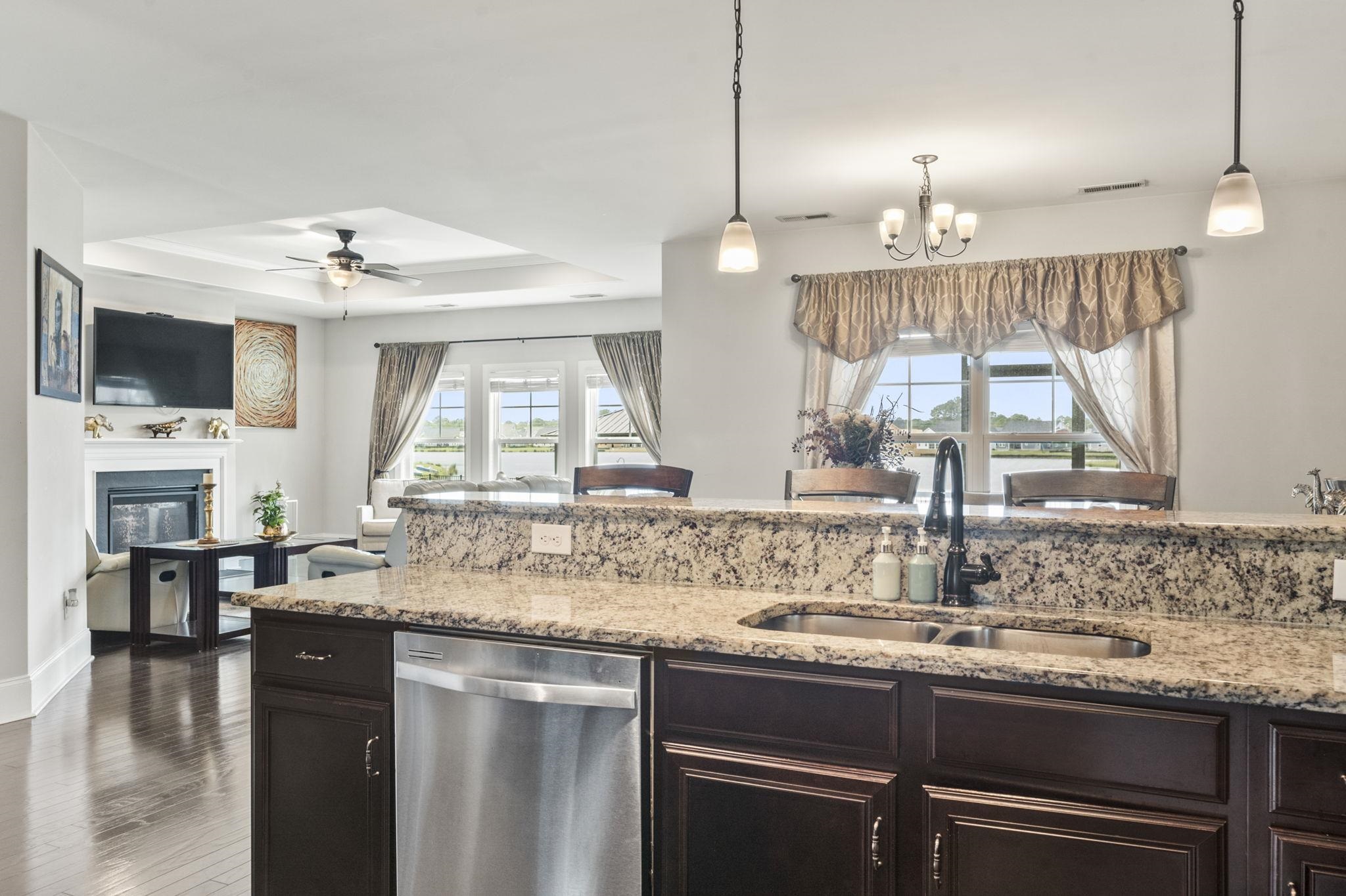 586 Indigo Bay Circle Property Photo 9
