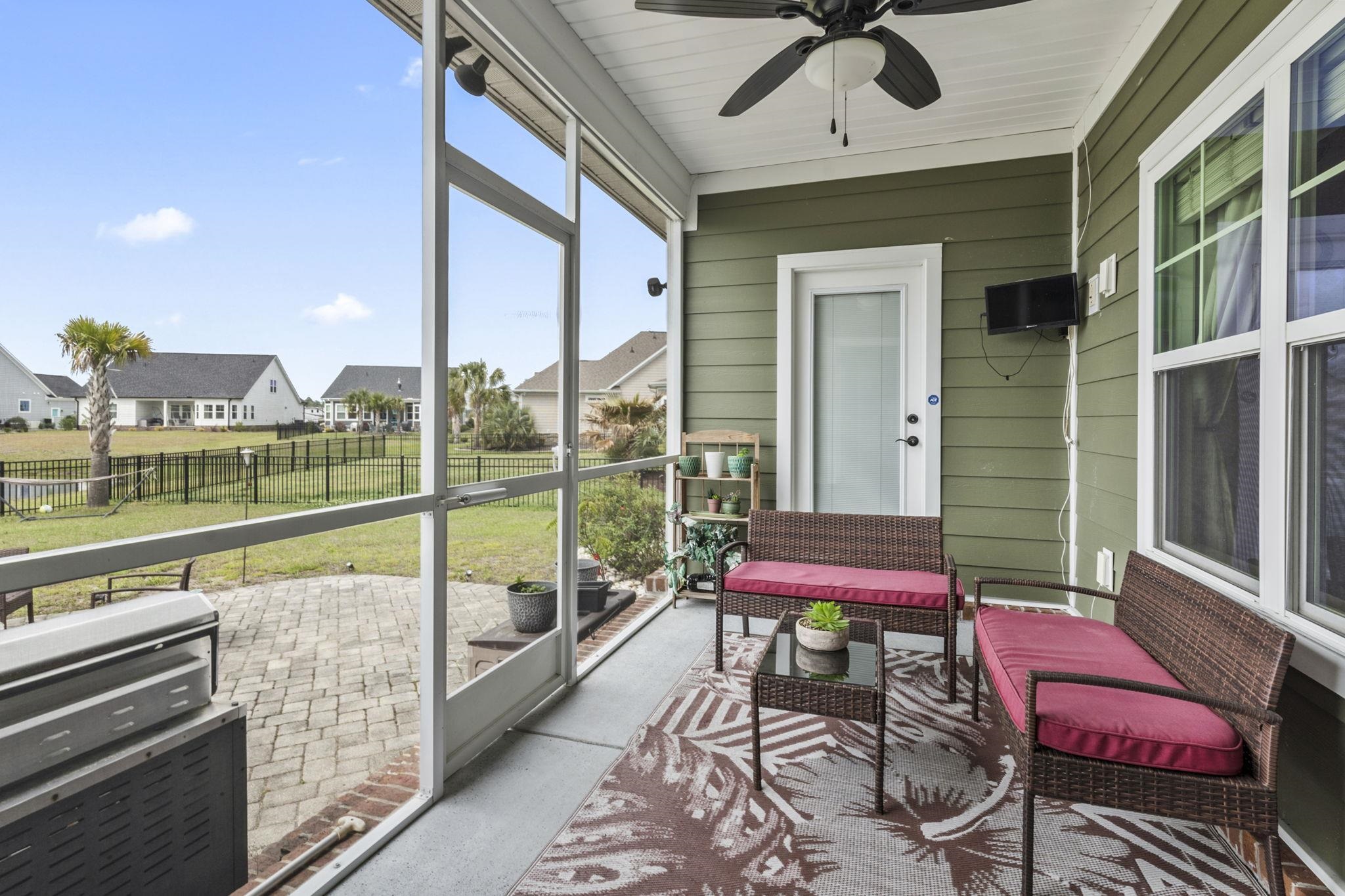 586 Indigo Bay Circle Property Photo 23