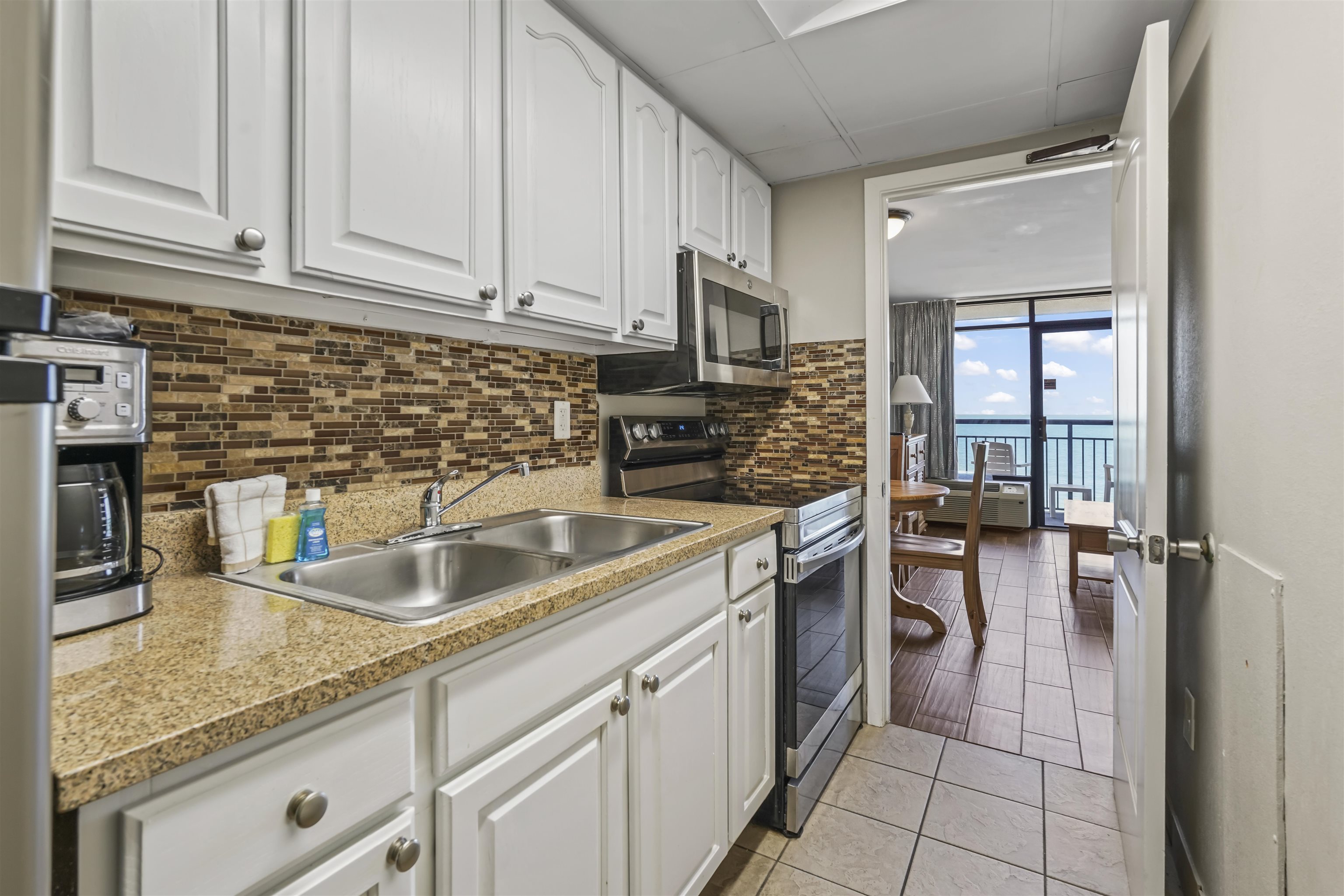6804 N Ocean Blvd. Property Photo 23