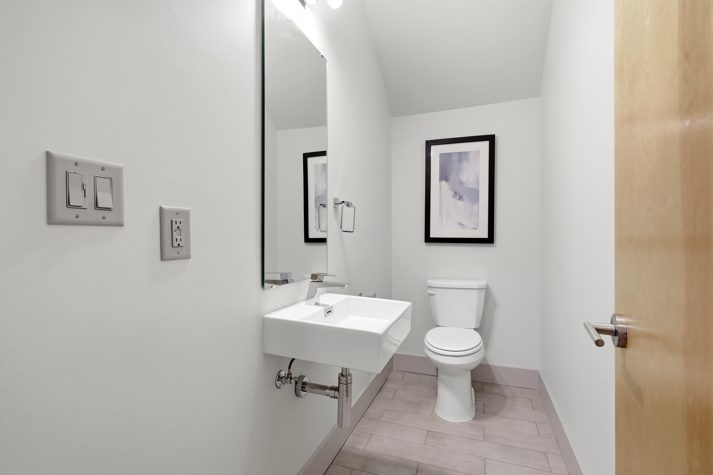 5021 Wynfield Dr. Property Photo 35