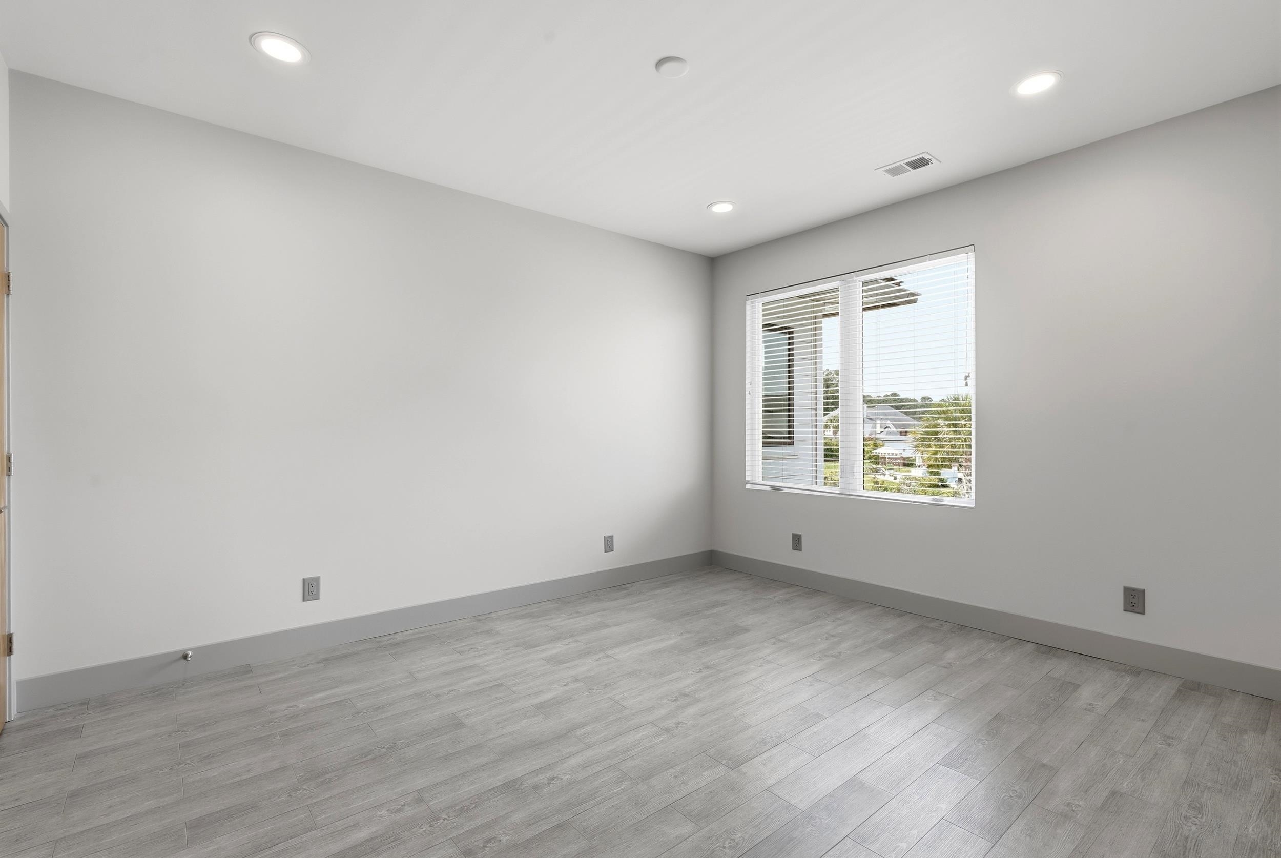 5021 Wynfield Dr. Property Photo 44