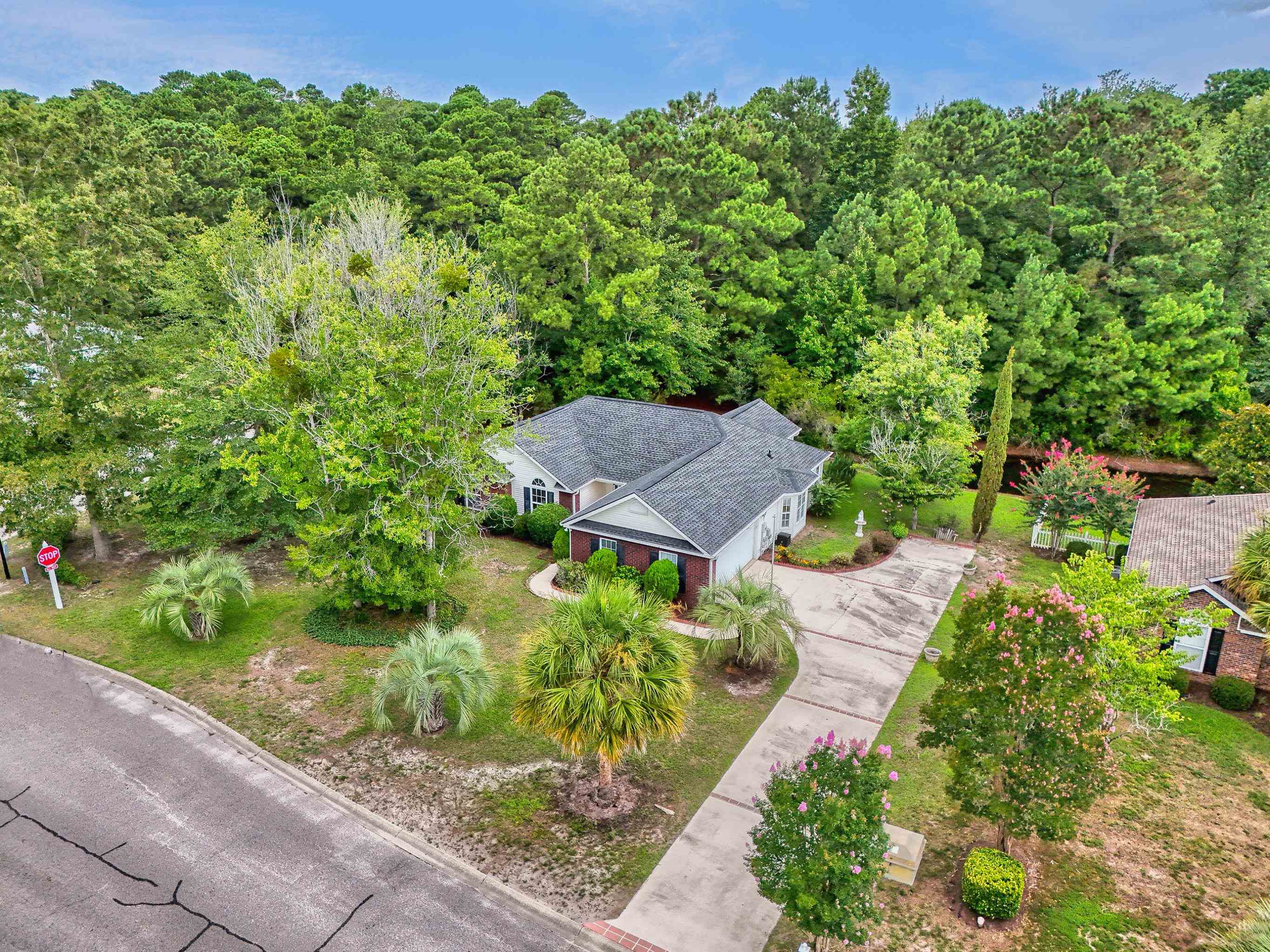 2498 Hunters Trail Property Photo 47