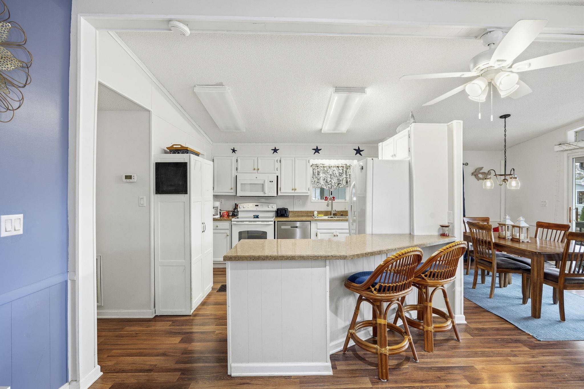 1802 Sunrise Dr. Property Photo 8