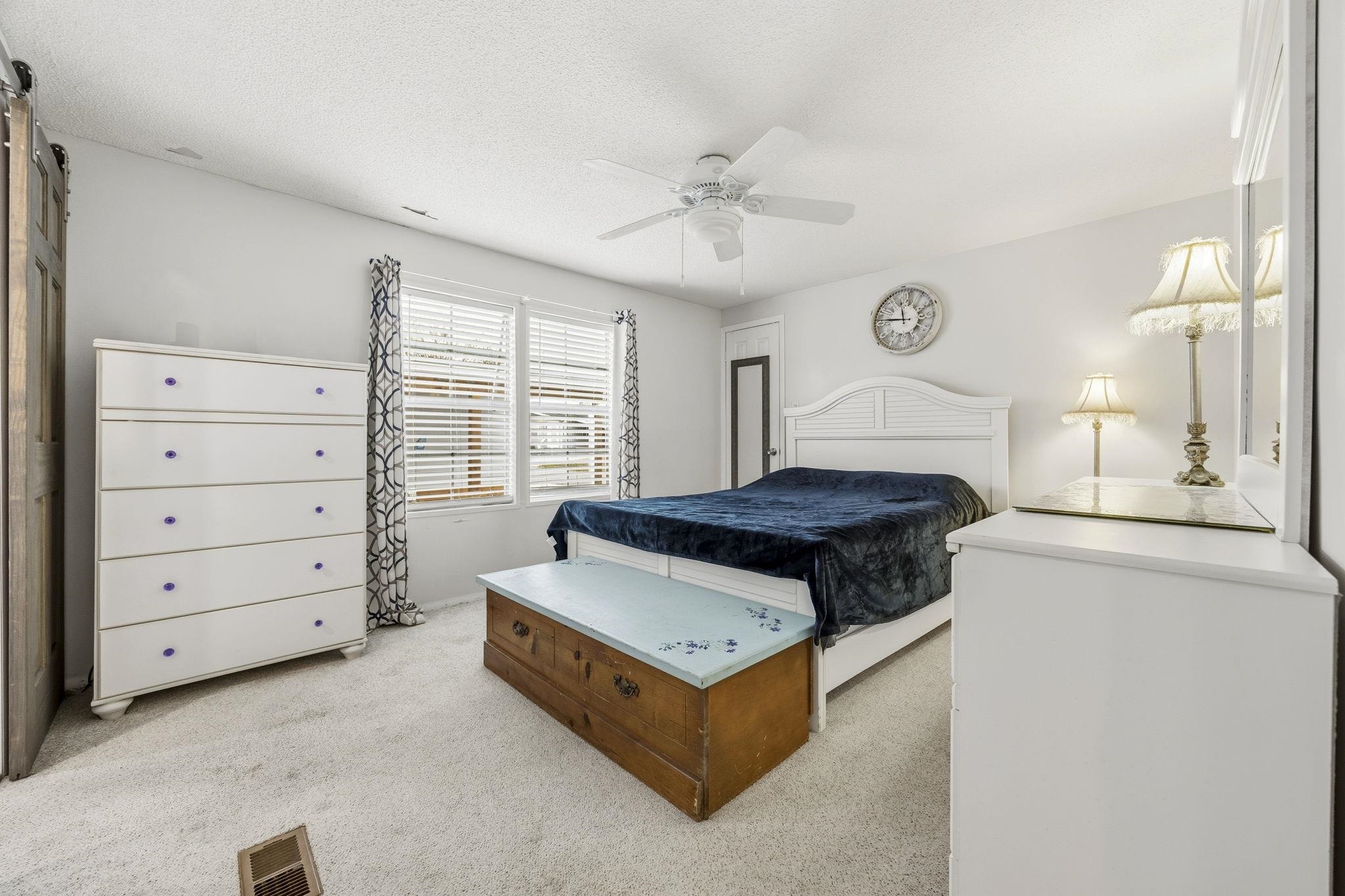1802 Sunrise Dr. Property Photo 14