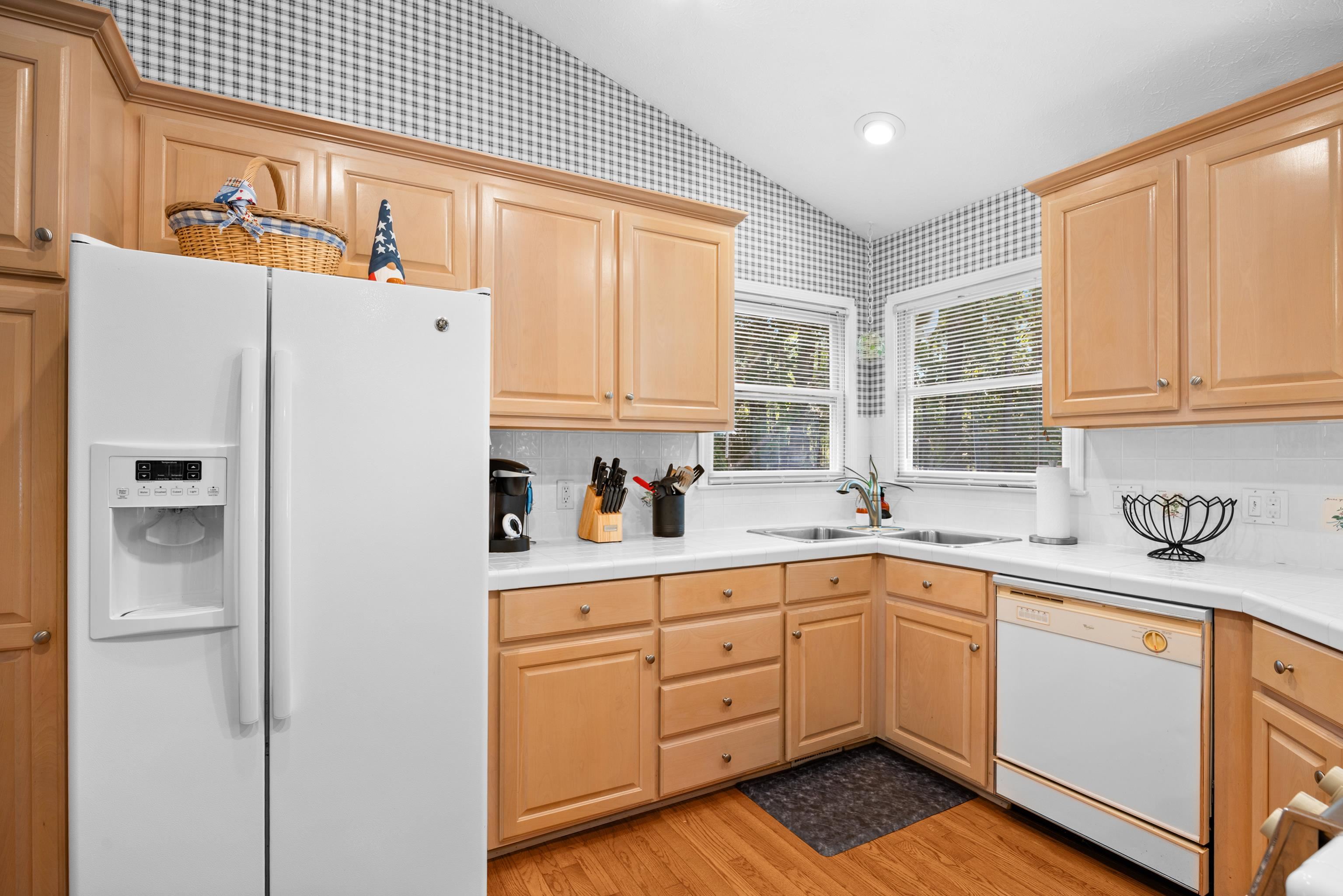 25 Saint Julian Ct. Property Photo 7