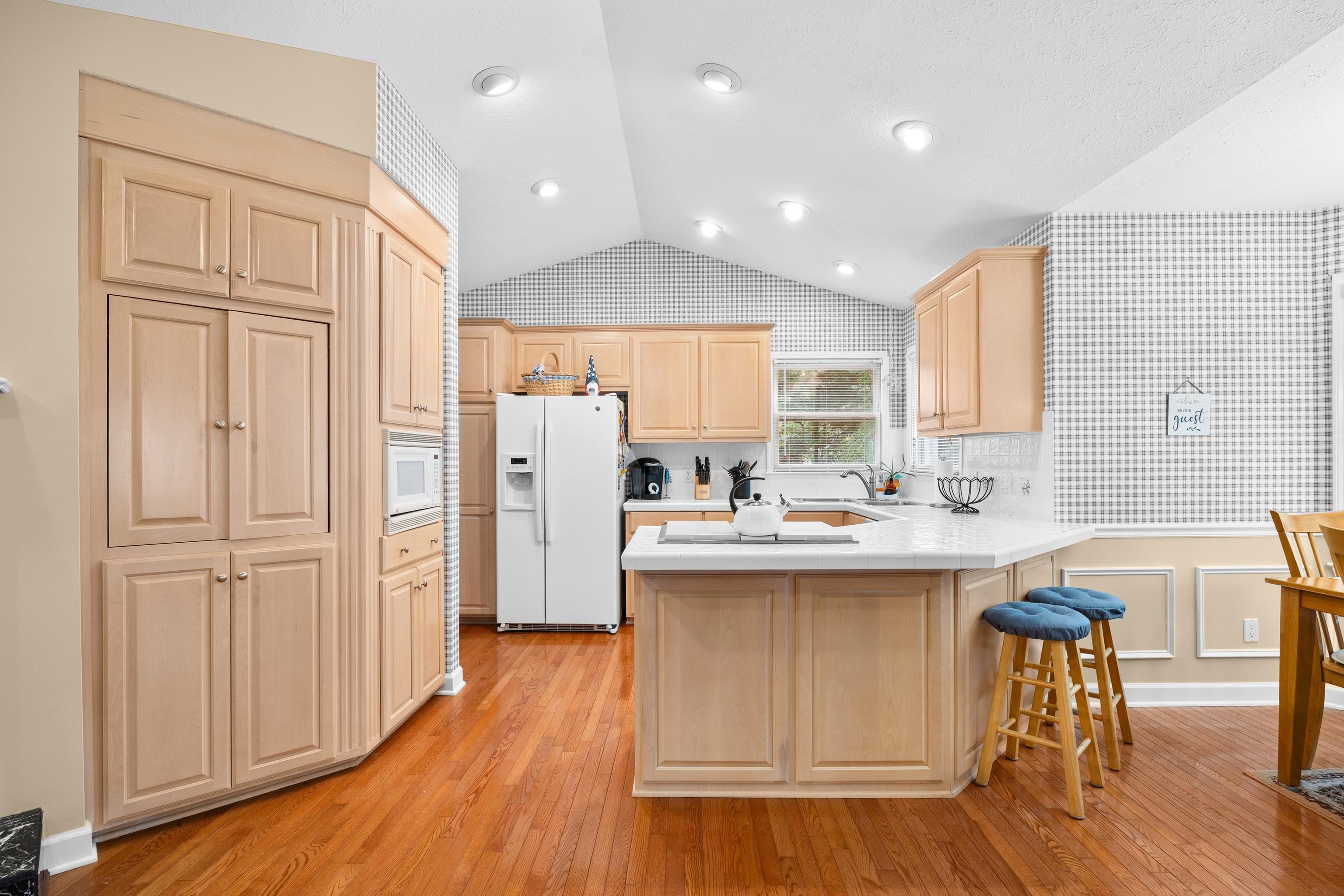 25 Saint Julian Ct. Property Photo 8