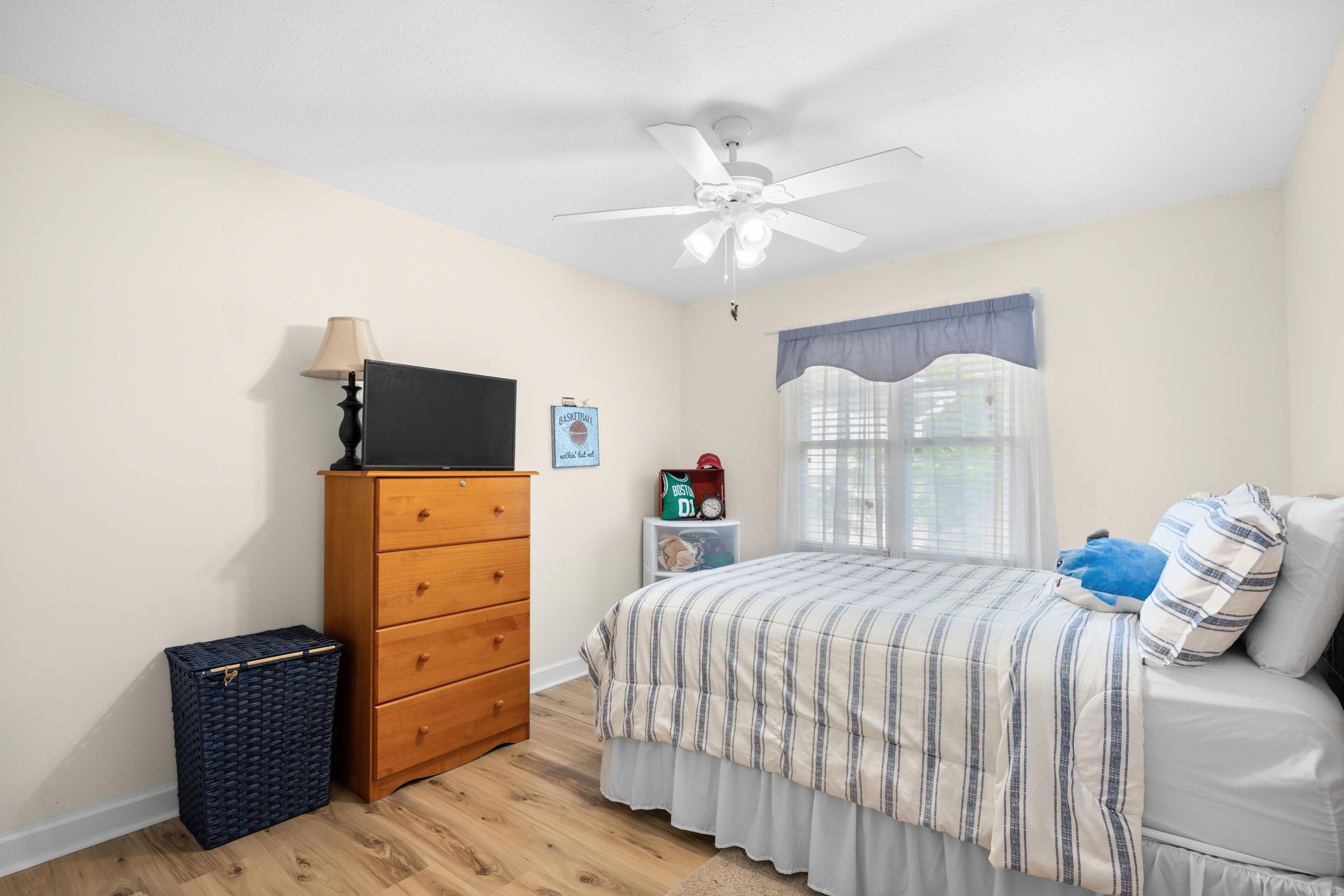 25 Saint Julian Ct. Property Photo 17