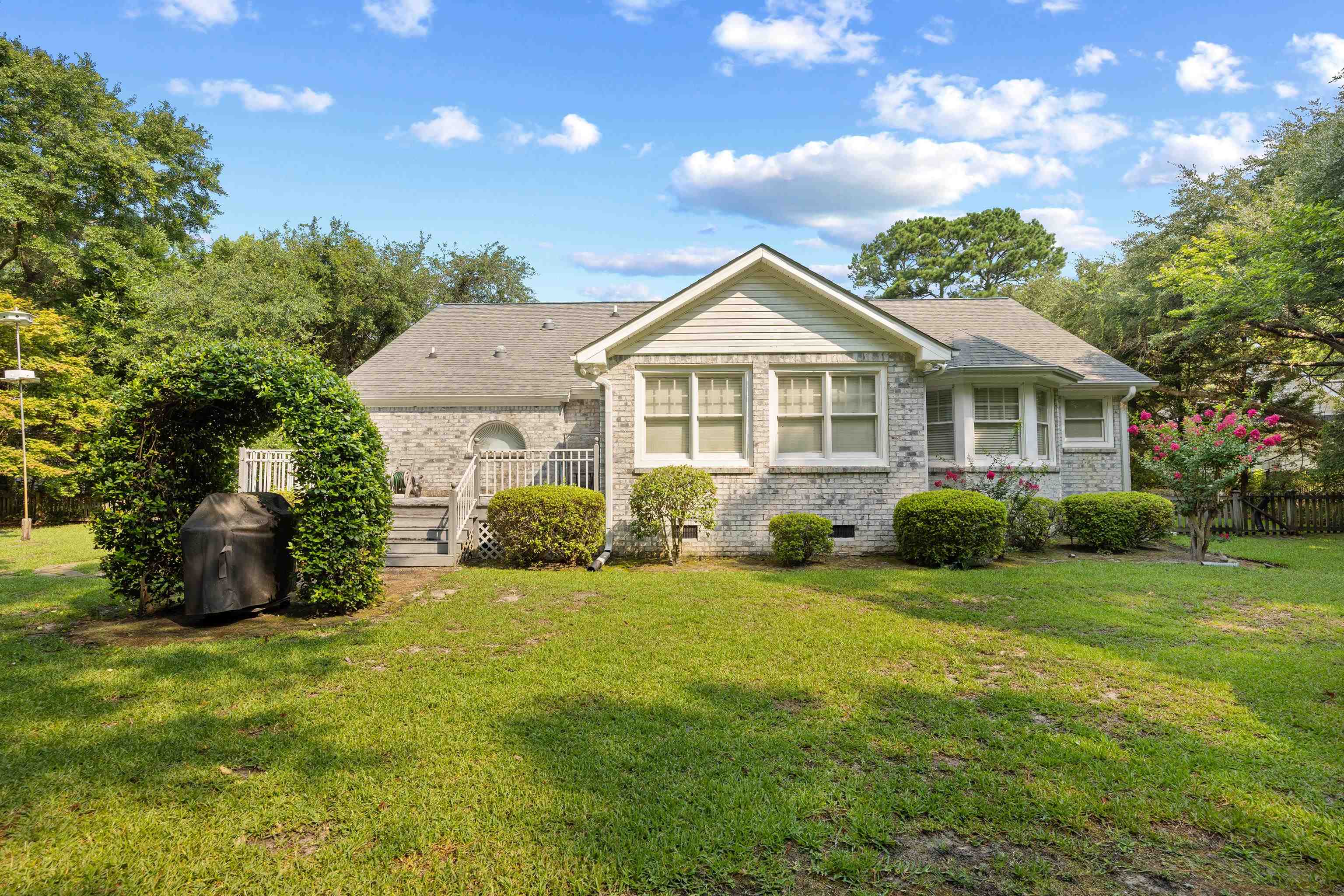 25 Saint Julian Ct. Property Photo 20