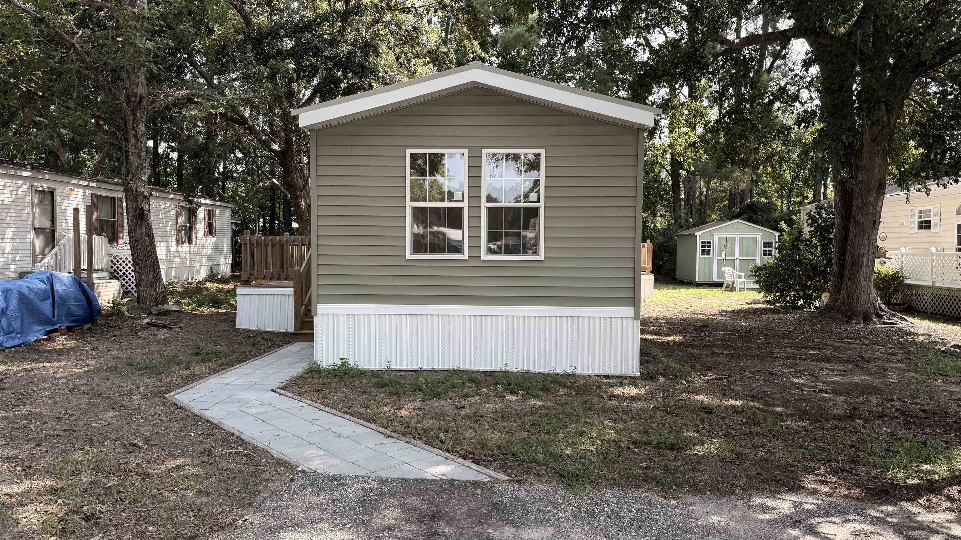 83 Crooked Island Circle Property Photo 1