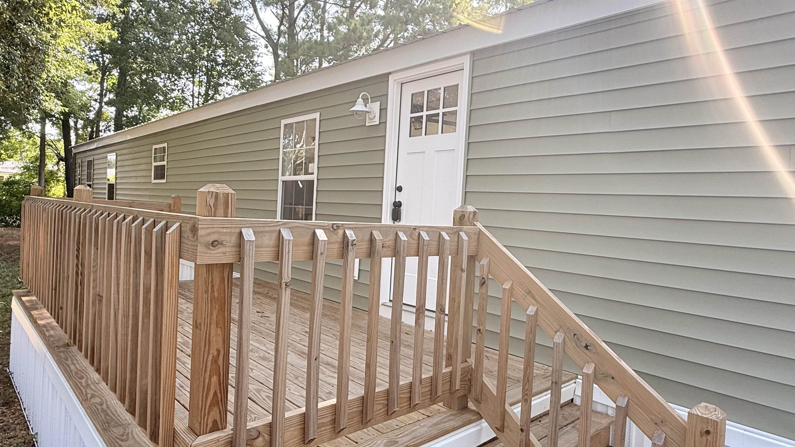 83 Crooked Island Circle Property Photo 3