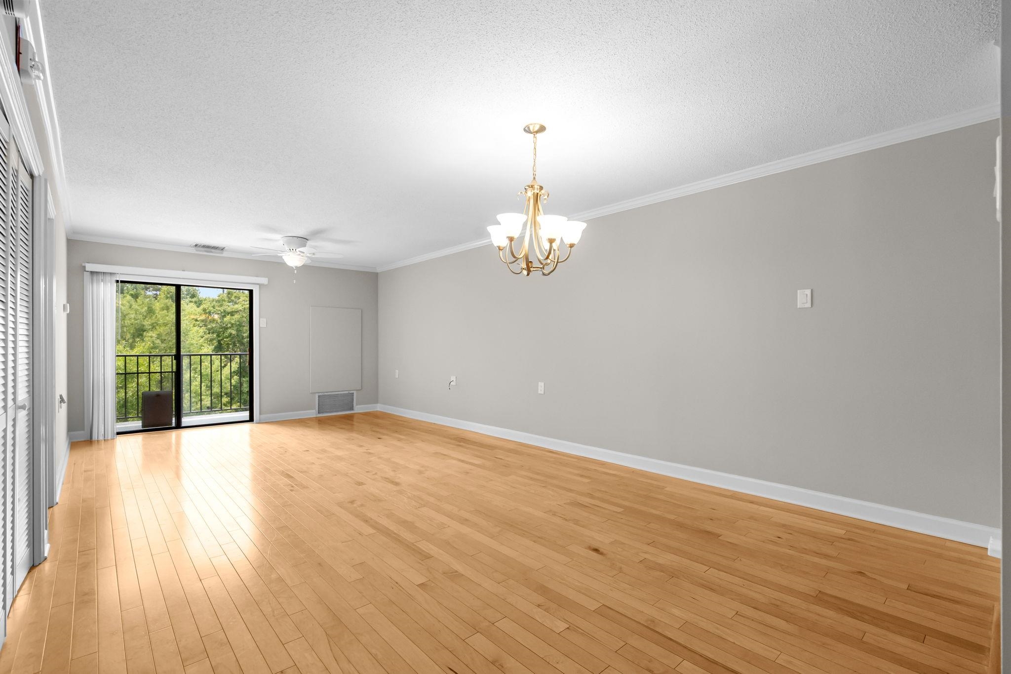 5001 Little River Rd. Property Photo 9