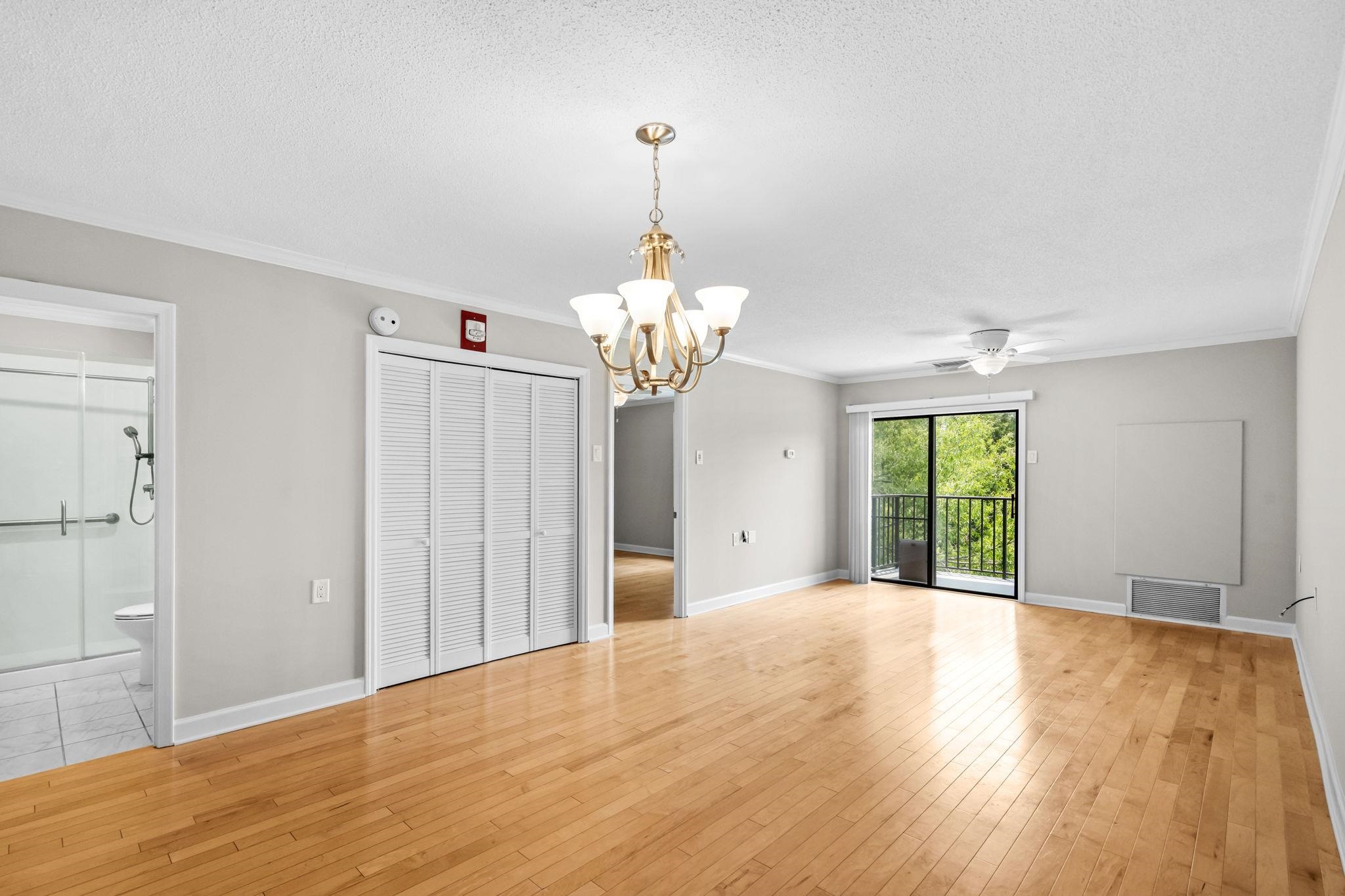 5001 Little River Rd. Property Photo 14