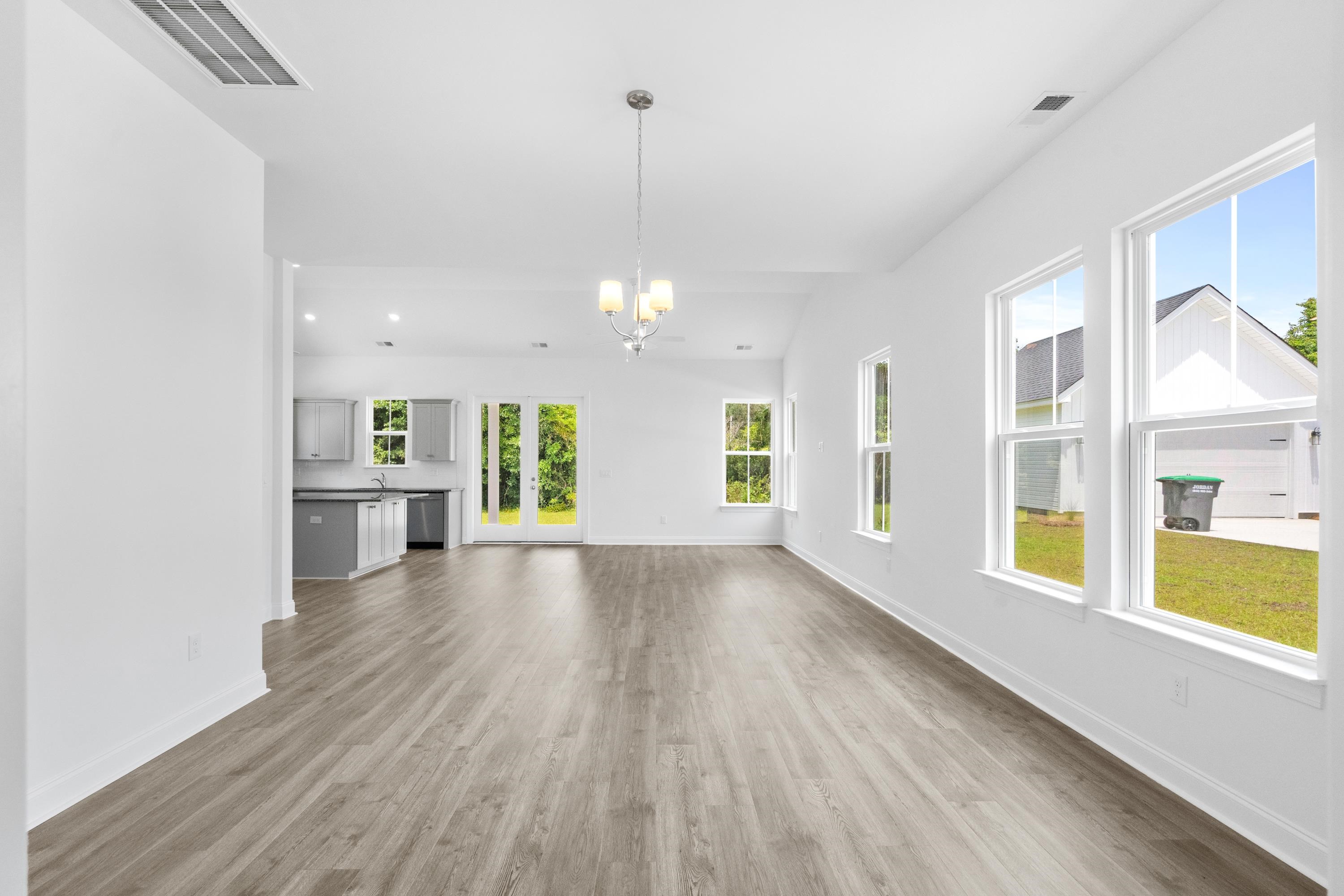 3860 Richardson St. Property Photo 6