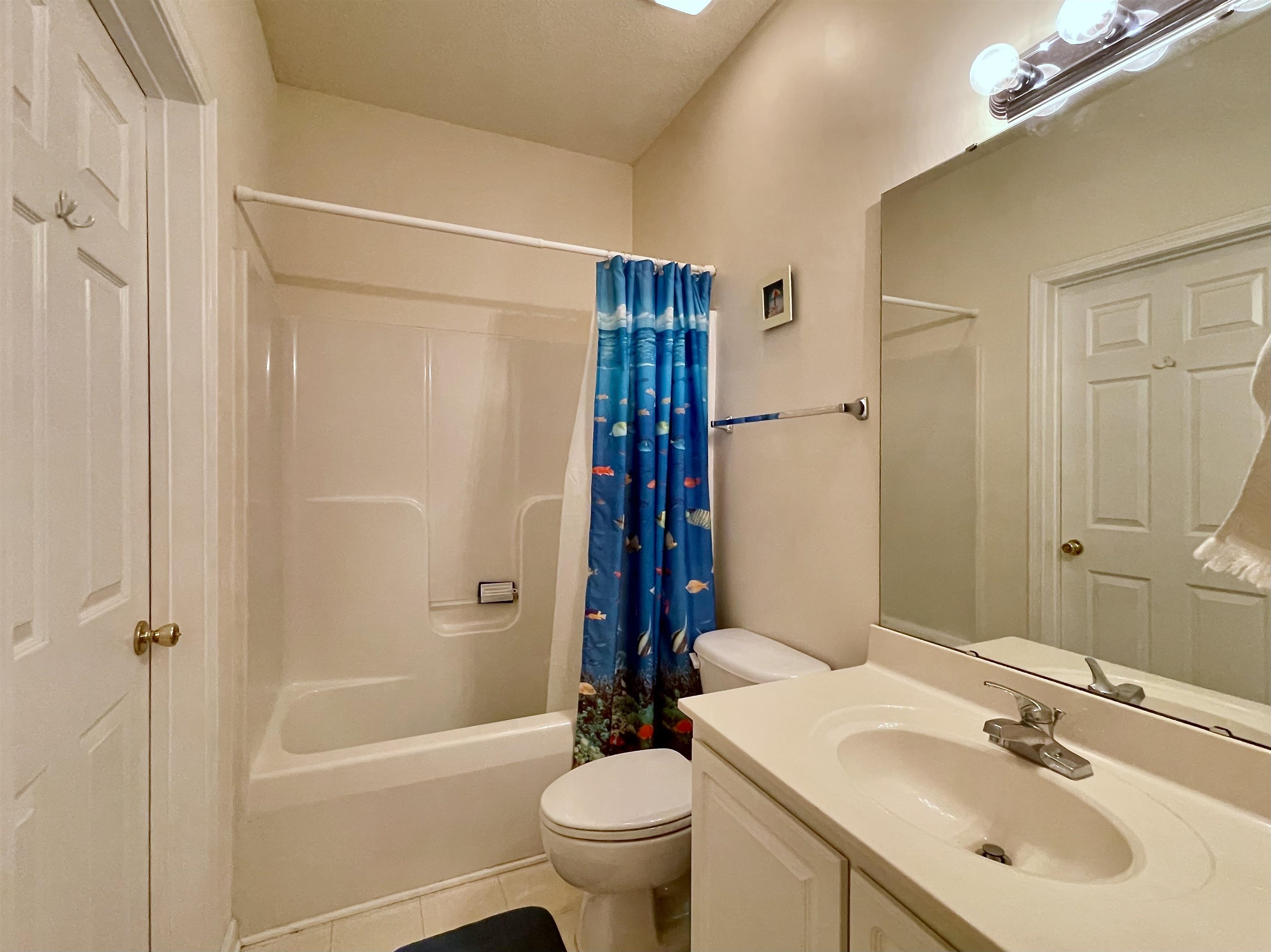 4501 W Harbor Ct. Property Photo 25