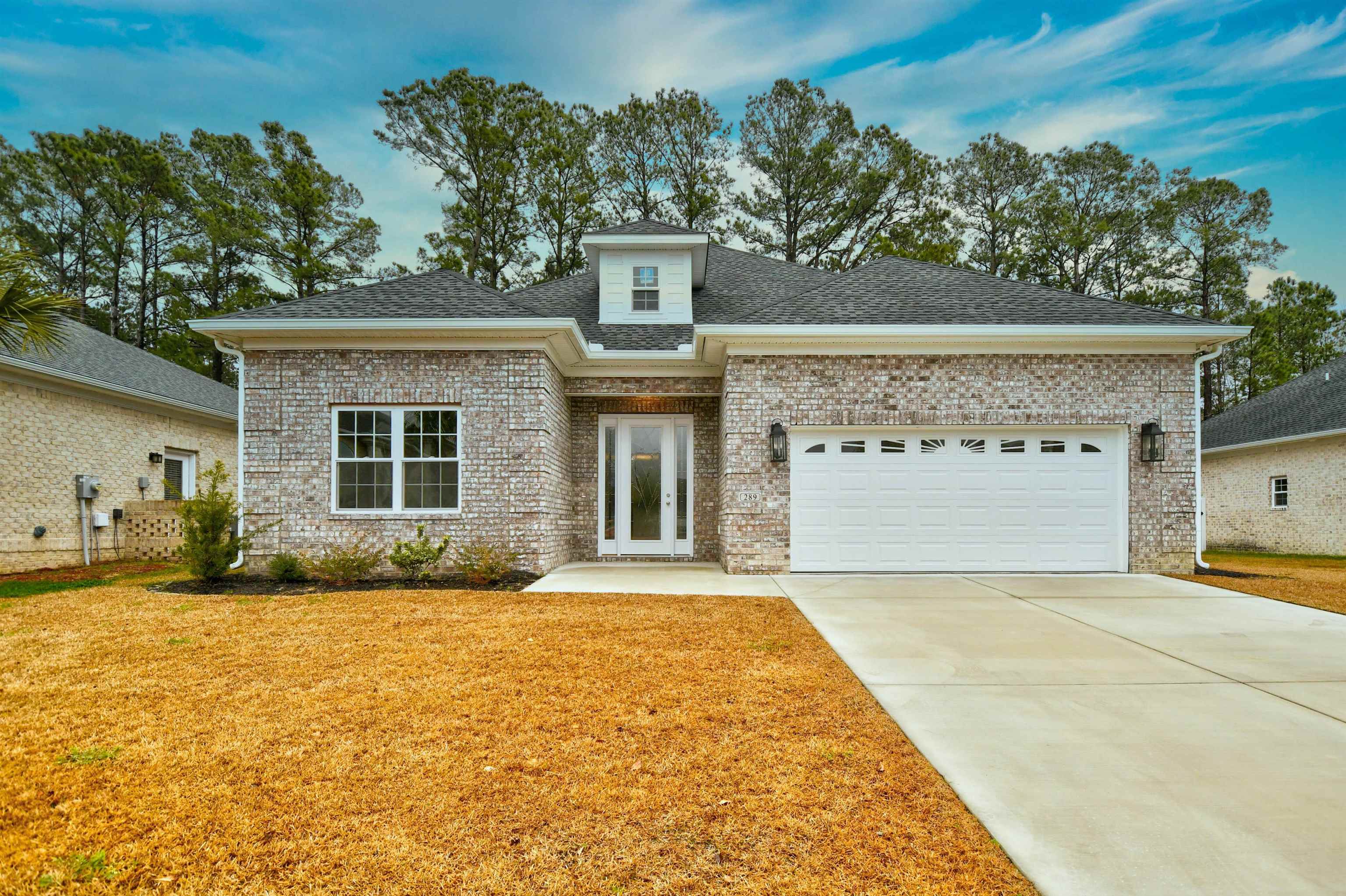 289 Waterfall Circle Property Photo 3