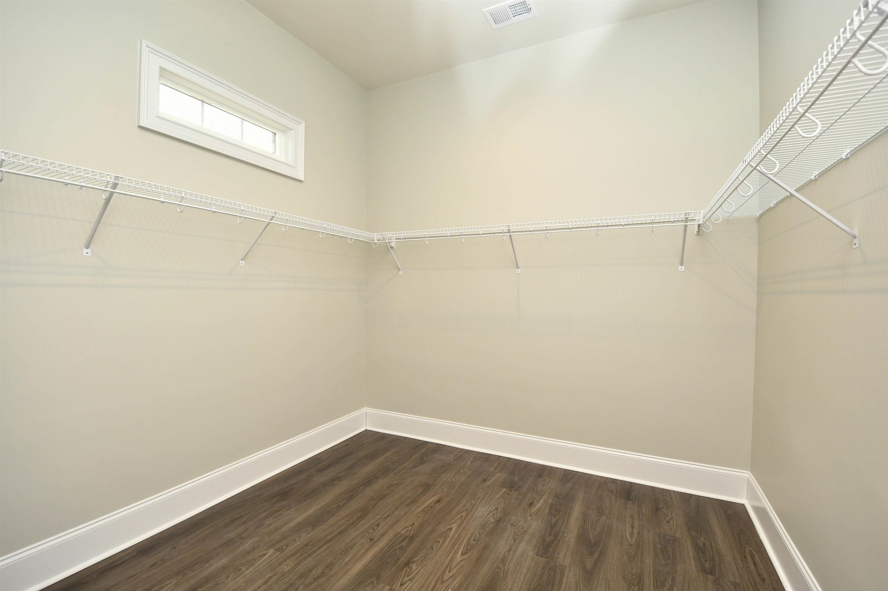 289 Waterfall Circle Property Photo 19