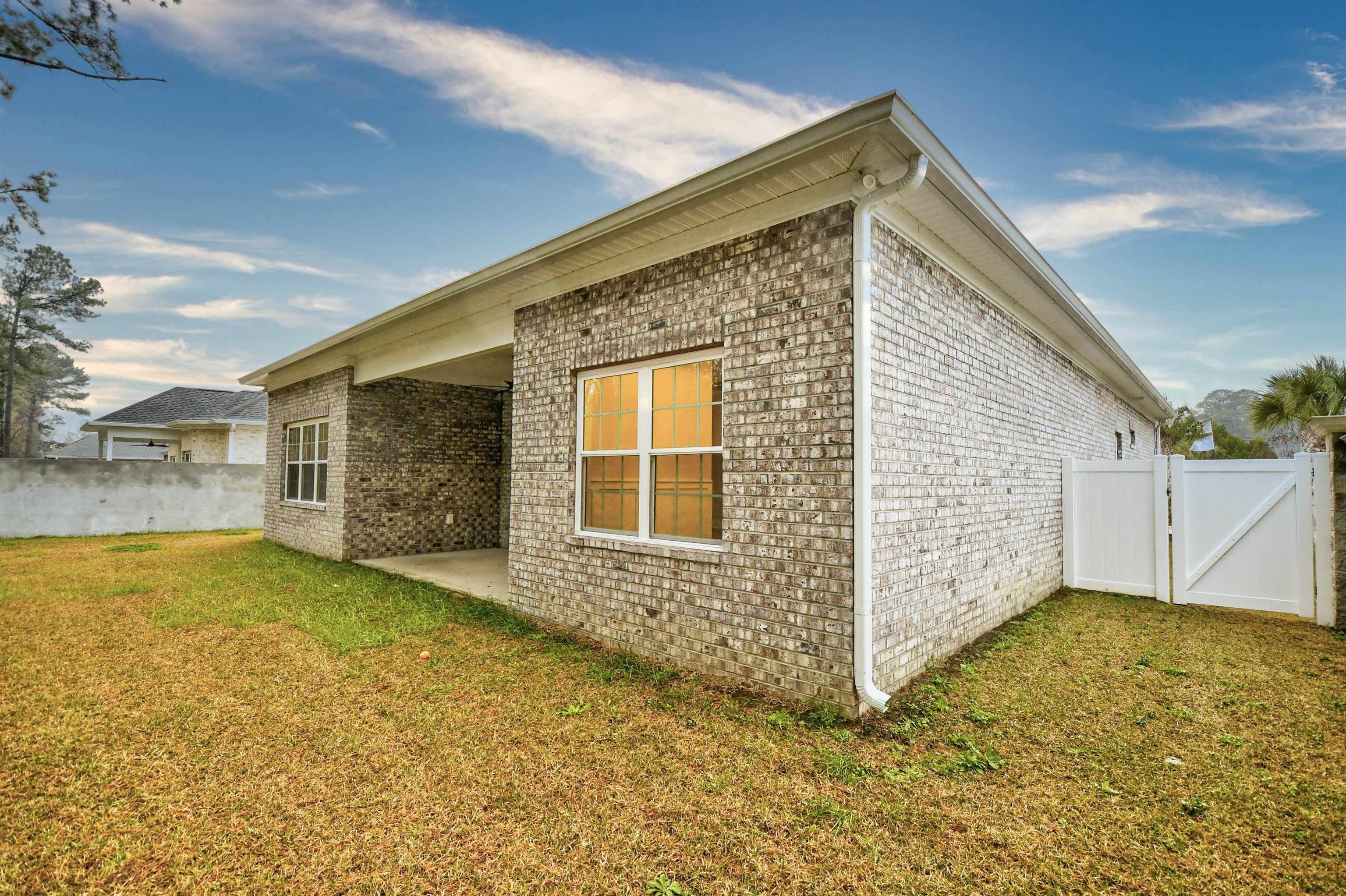 289 Waterfall Circle Property Photo 30
