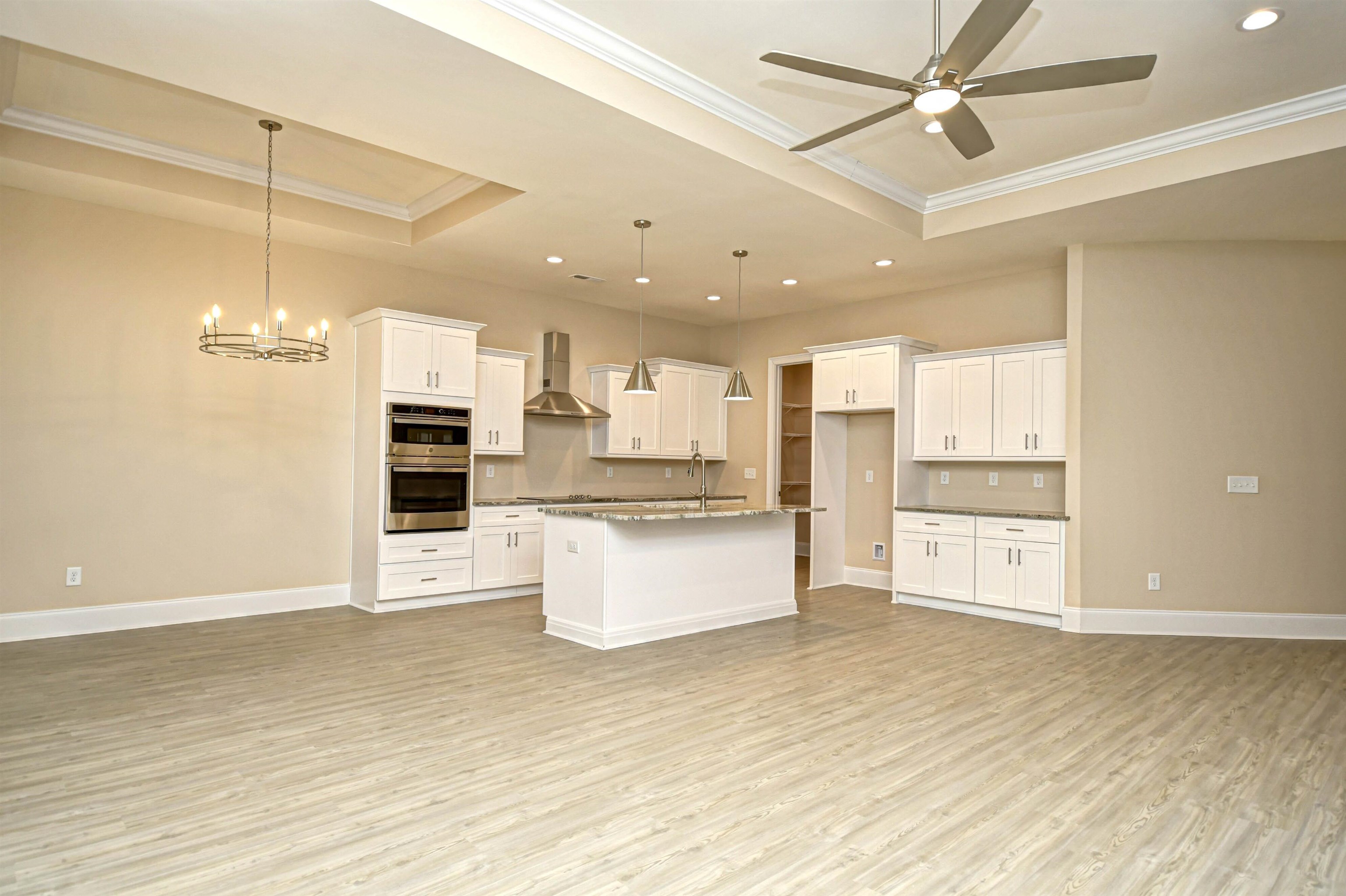 293 Waterfall Circle Property Photo 6