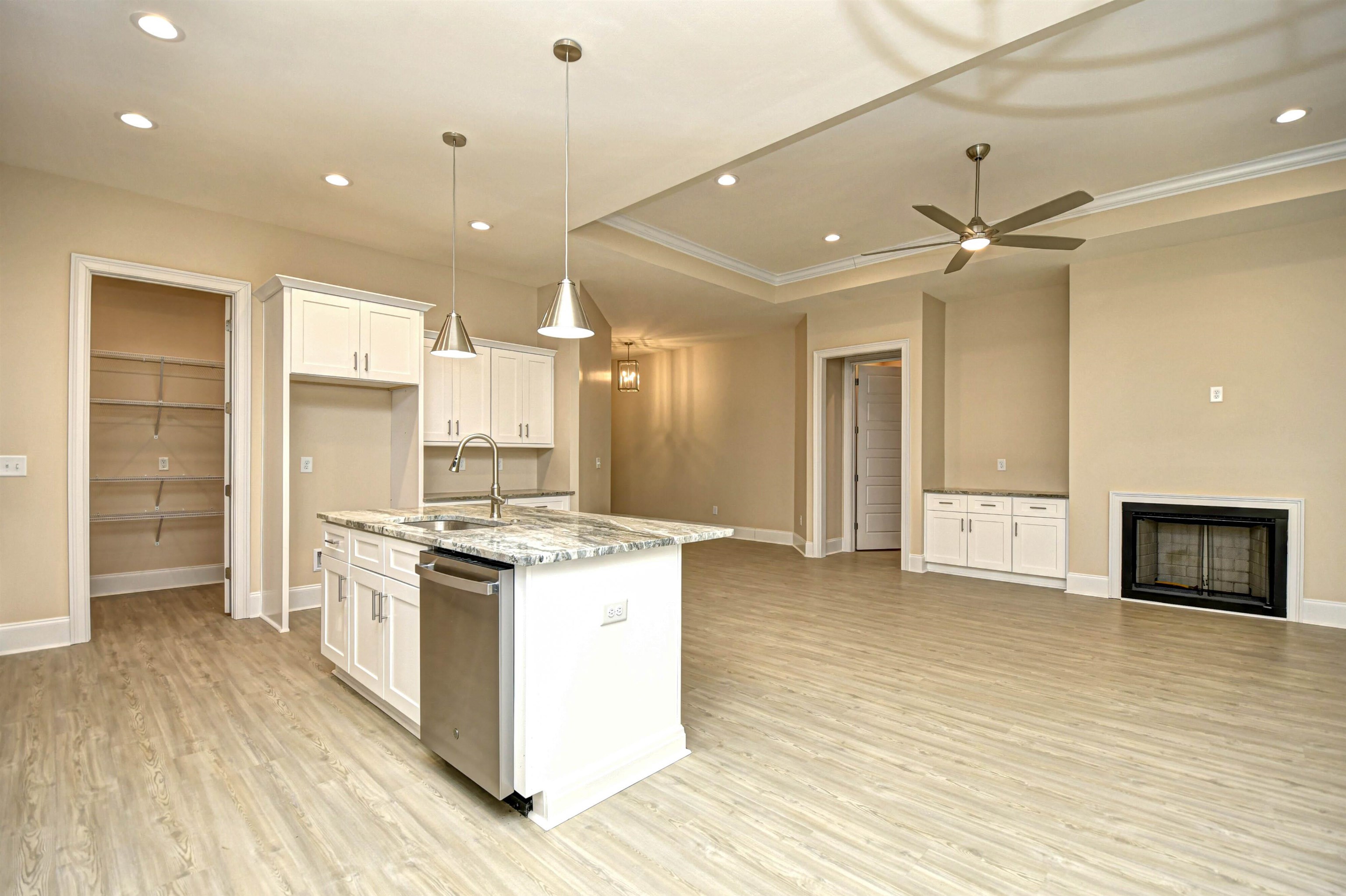 293 Waterfall Circle Property Photo 11
