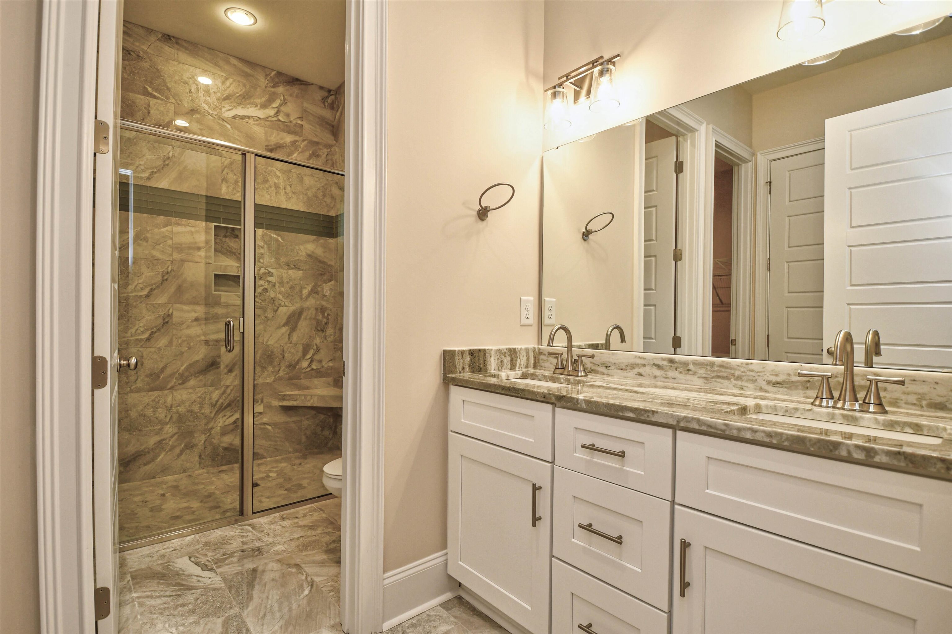 293 Waterfall Circle Property Photo 17