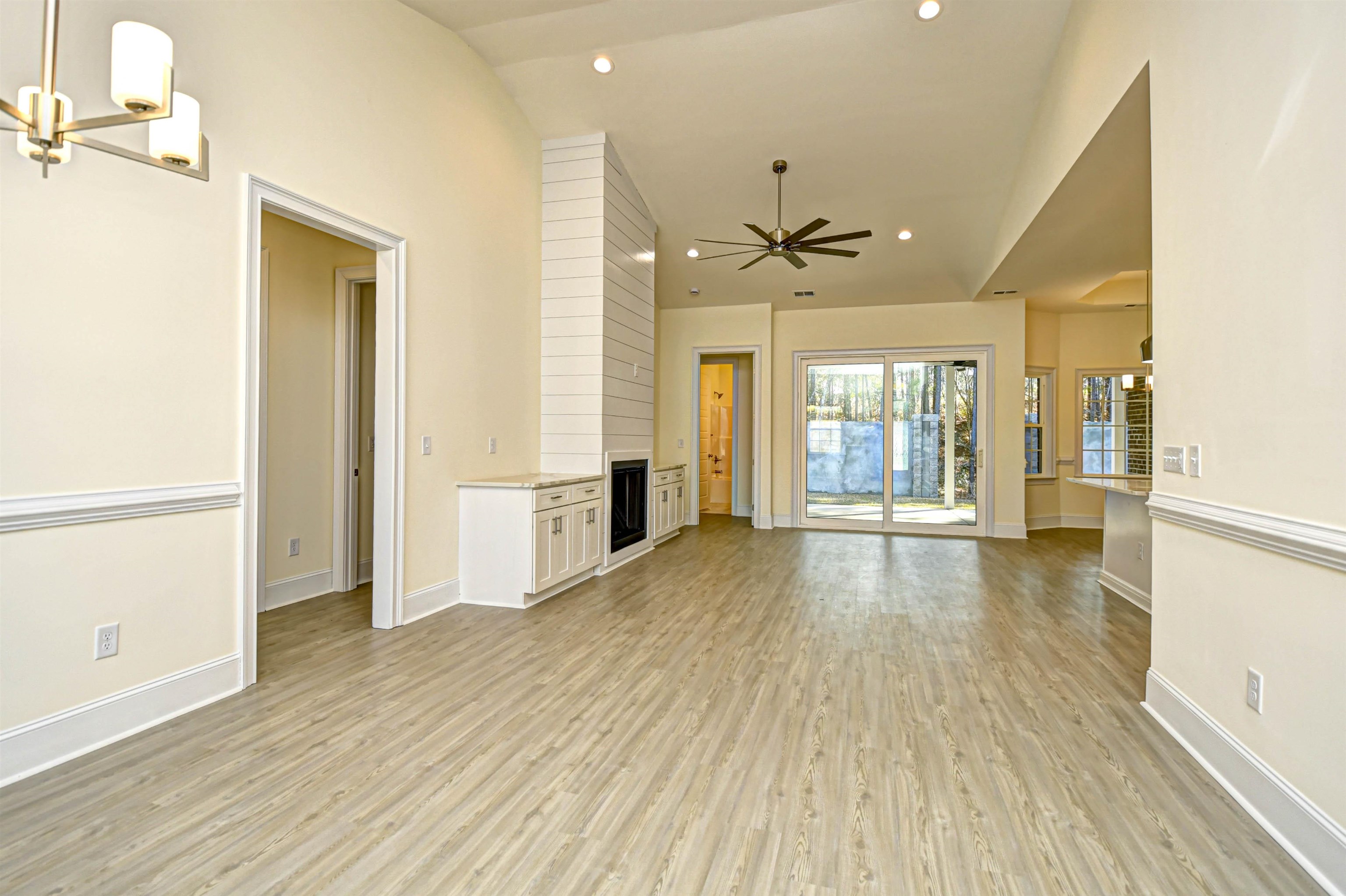 309 Waterfall Circle Property Photo 5