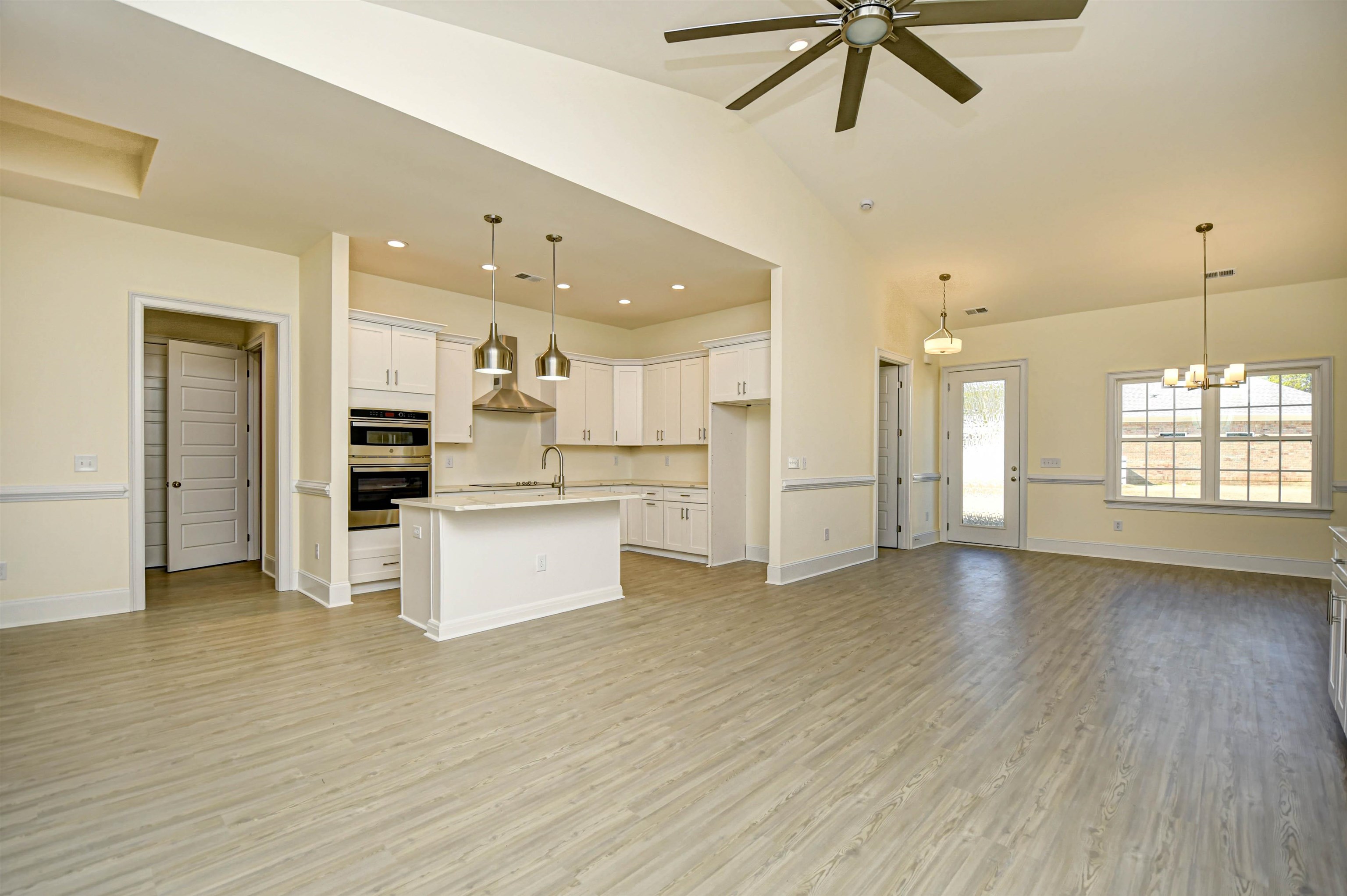 309 Waterfall Circle Property Photo 9