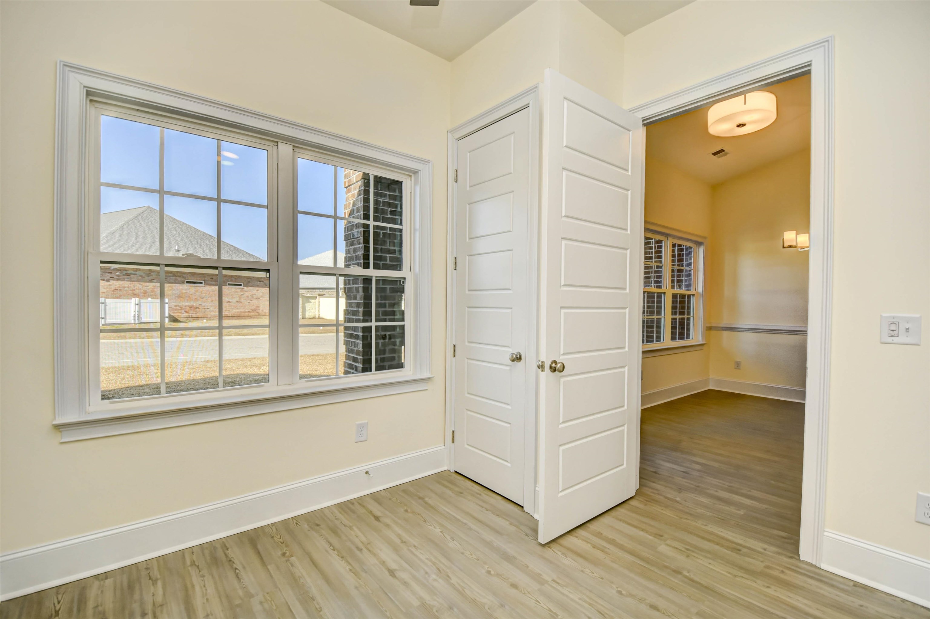 309 Waterfall Circle Property Photo 29
