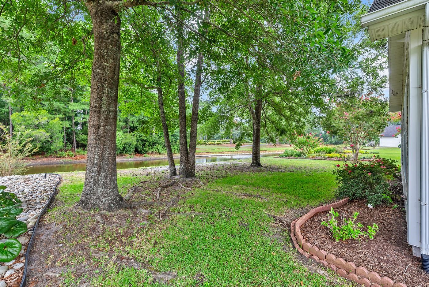 758 Helms Way Property Photo 14