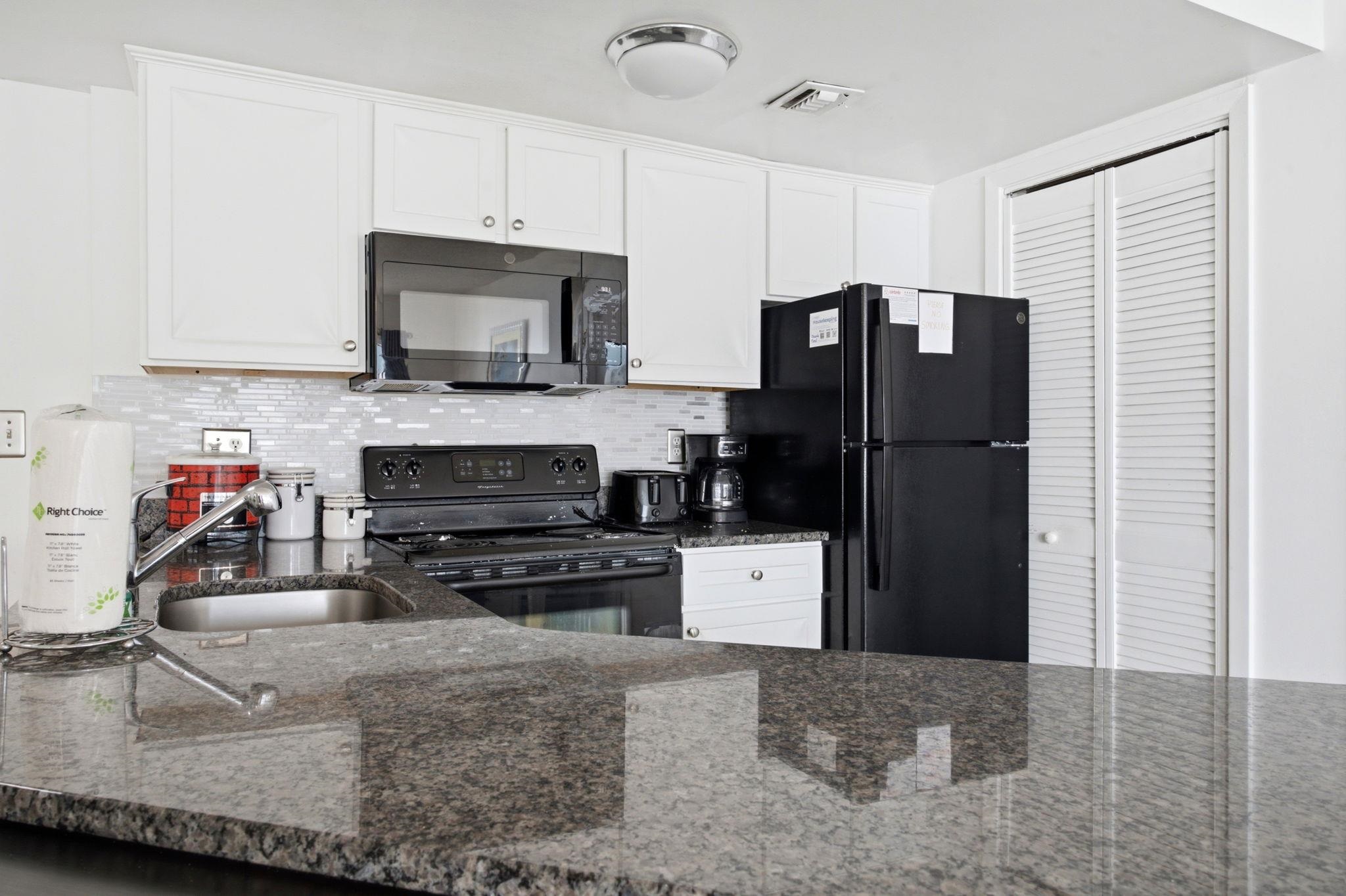 1605 Ocean Blvd. S Property Photo 12