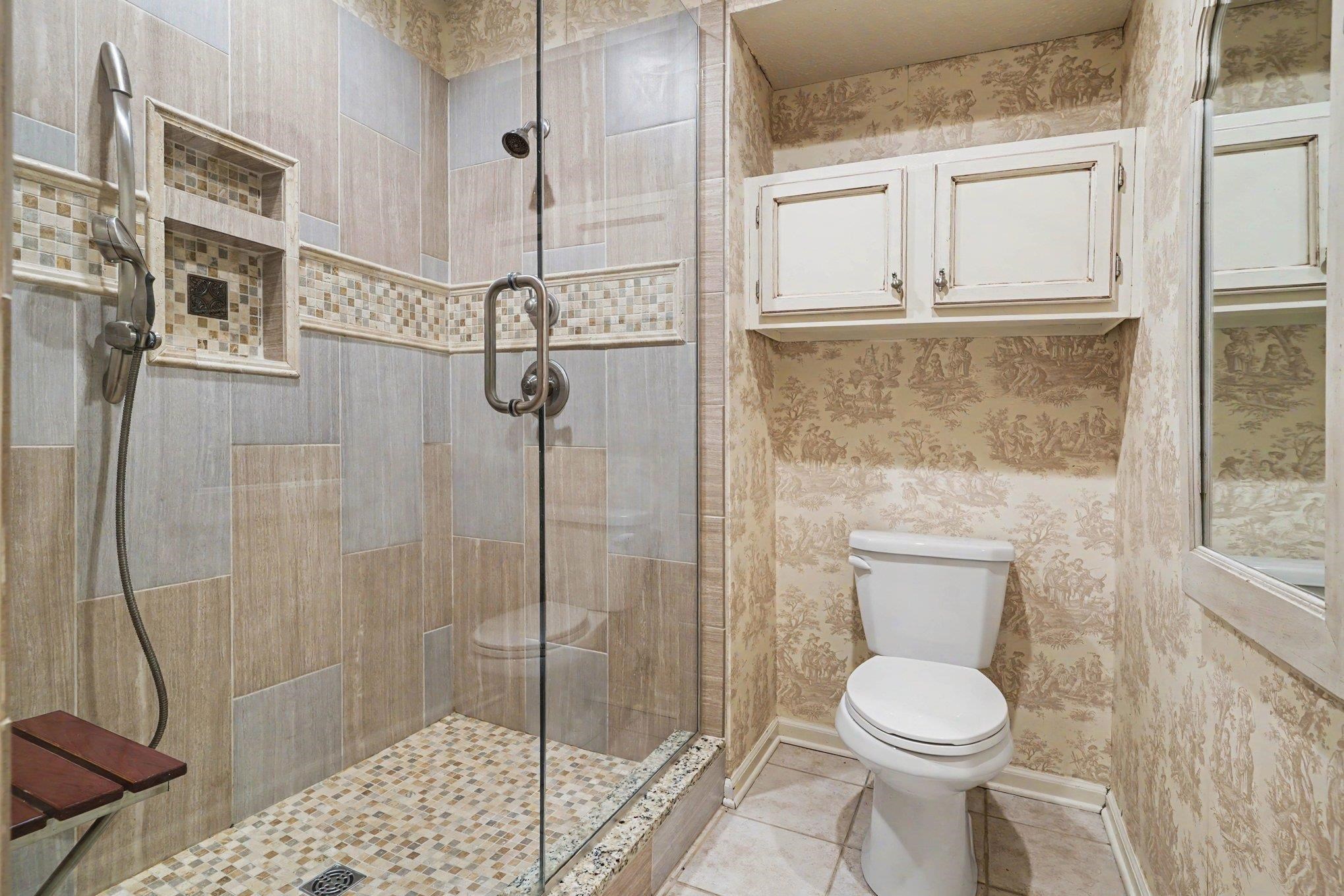 104 Hickory Dr. Property Photo 15