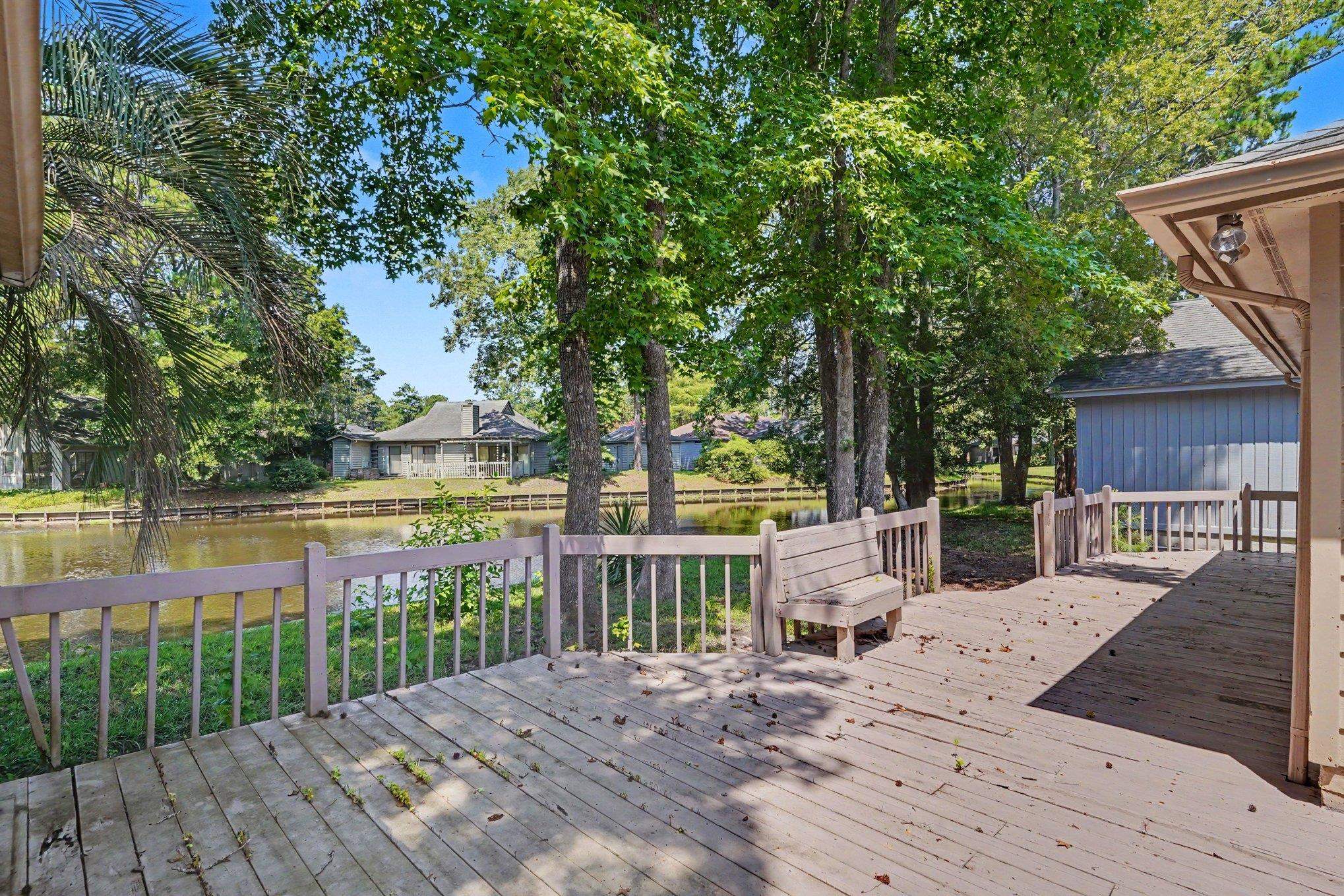 104 Hickory Dr. Property Photo 25