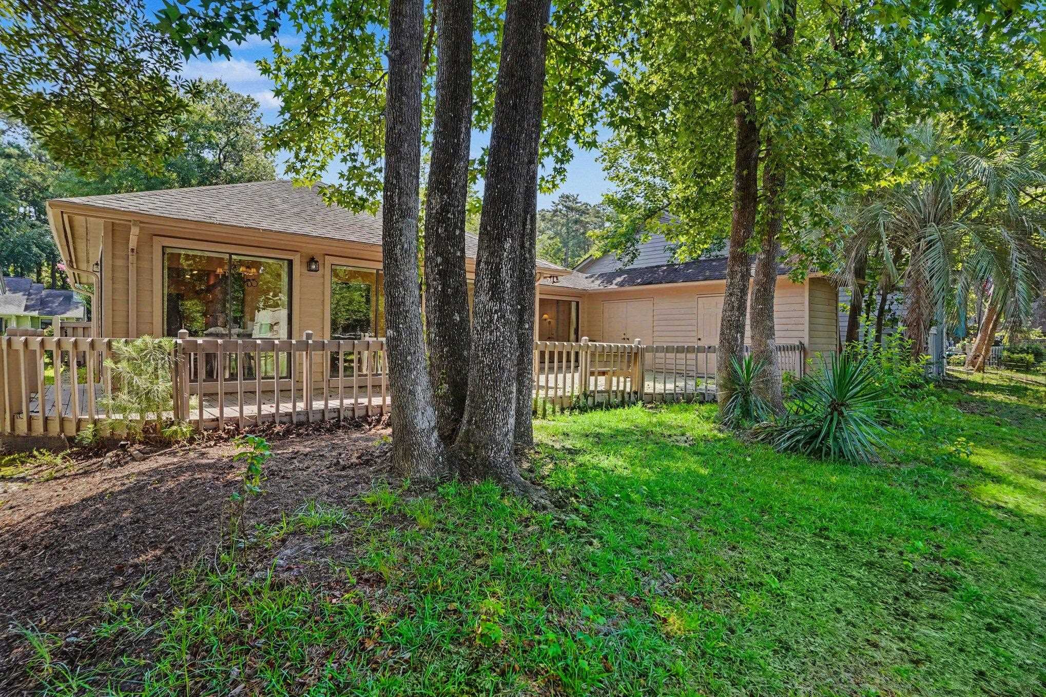 104 Hickory Dr. Property Photo 27