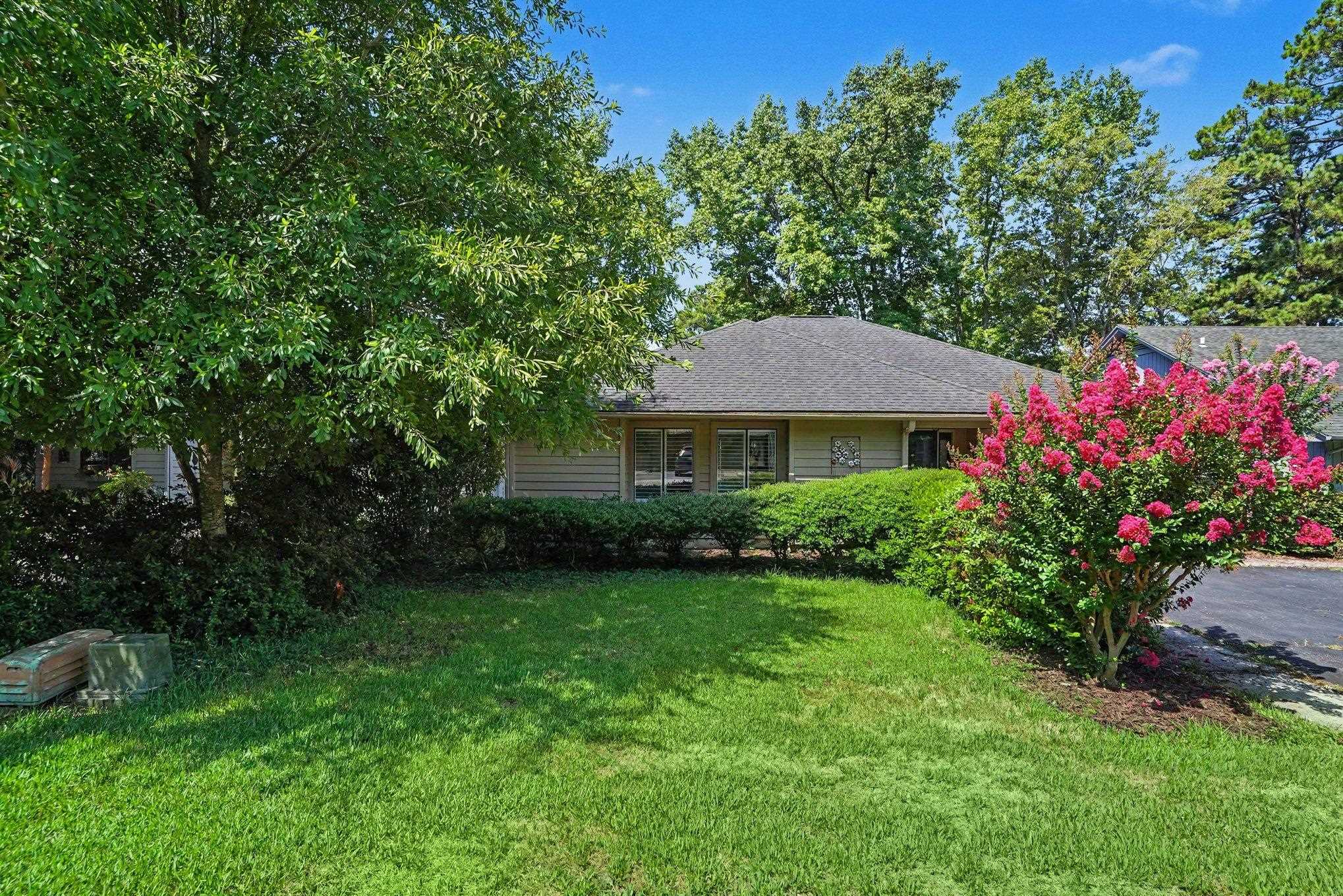 104 Hickory Dr. Property Photo 29