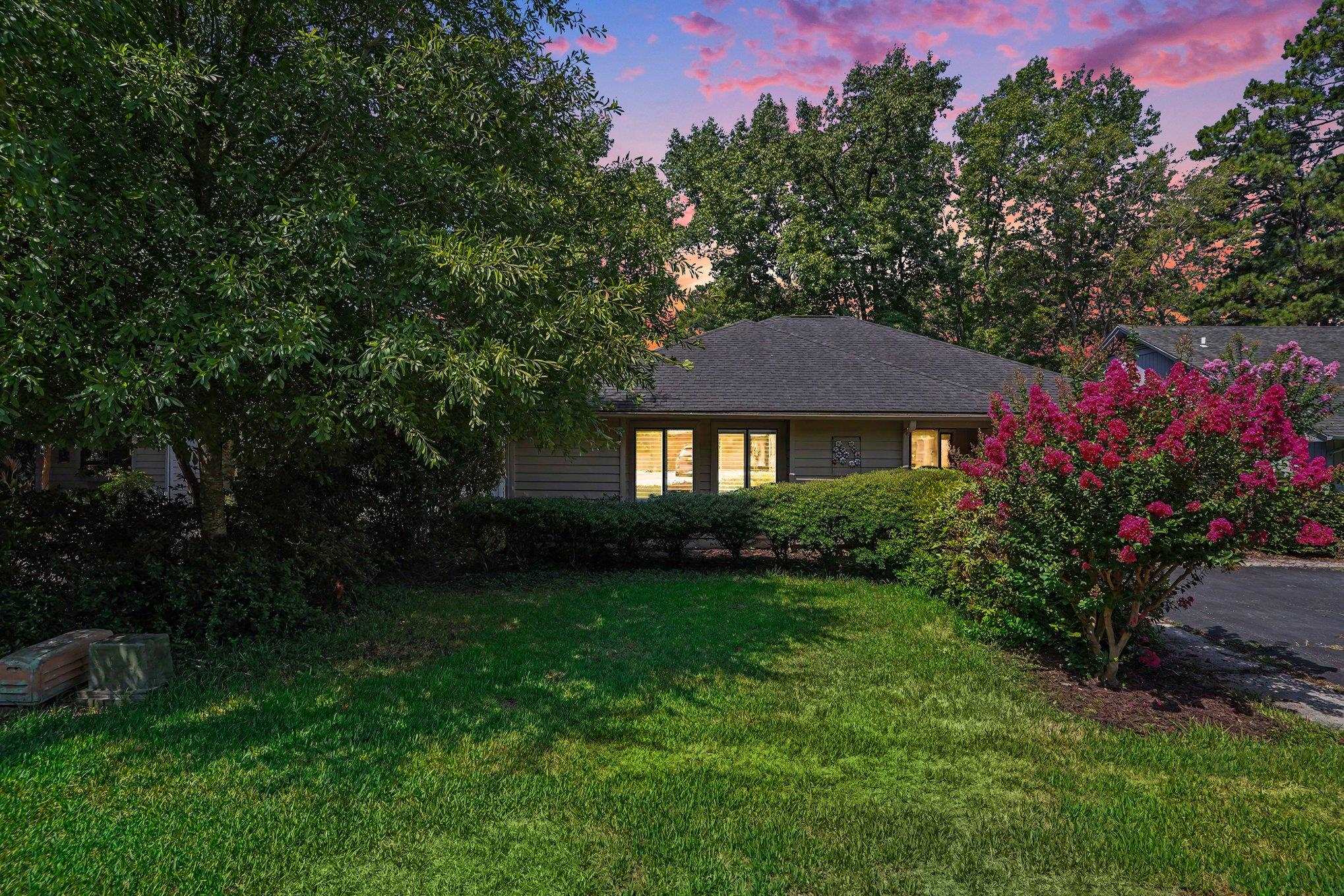 104 Hickory Dr. Property Photo 33