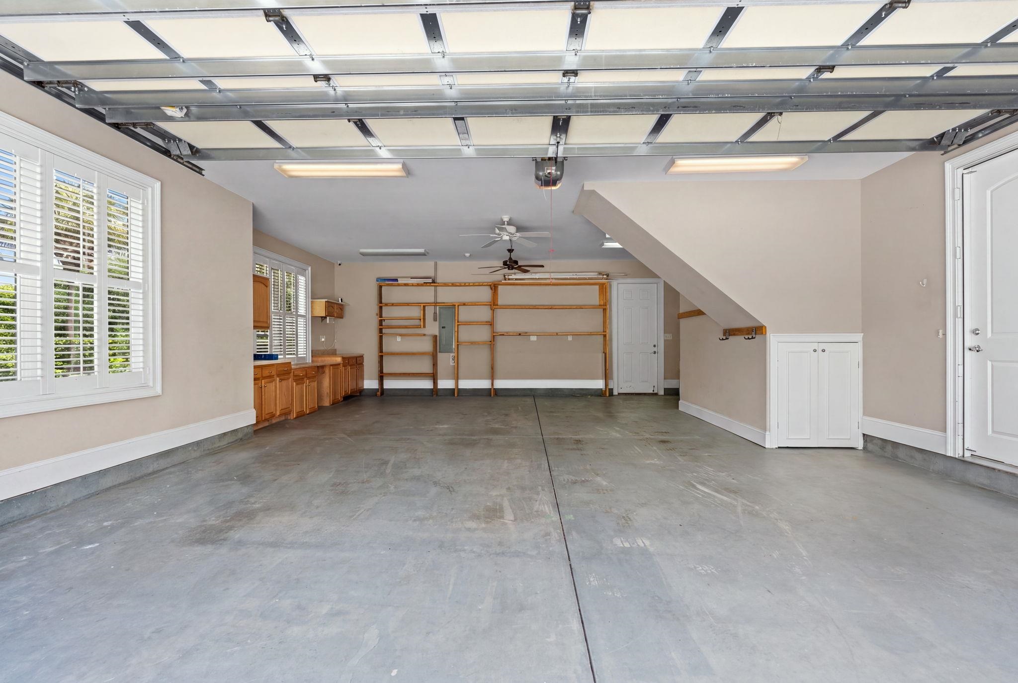 5915 Woodside Ave. Property Photo 34