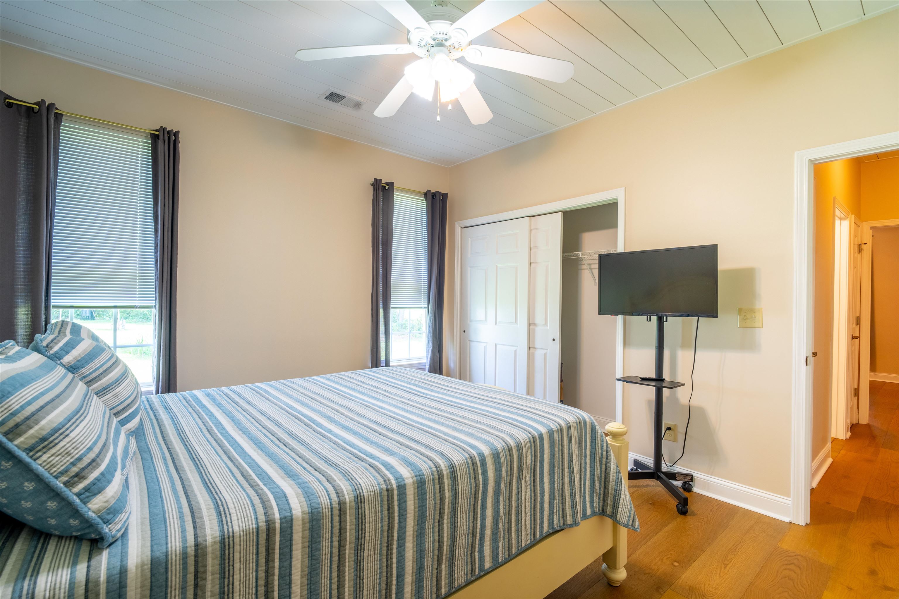 620 Trawler Bay Ct. Property Photo 14