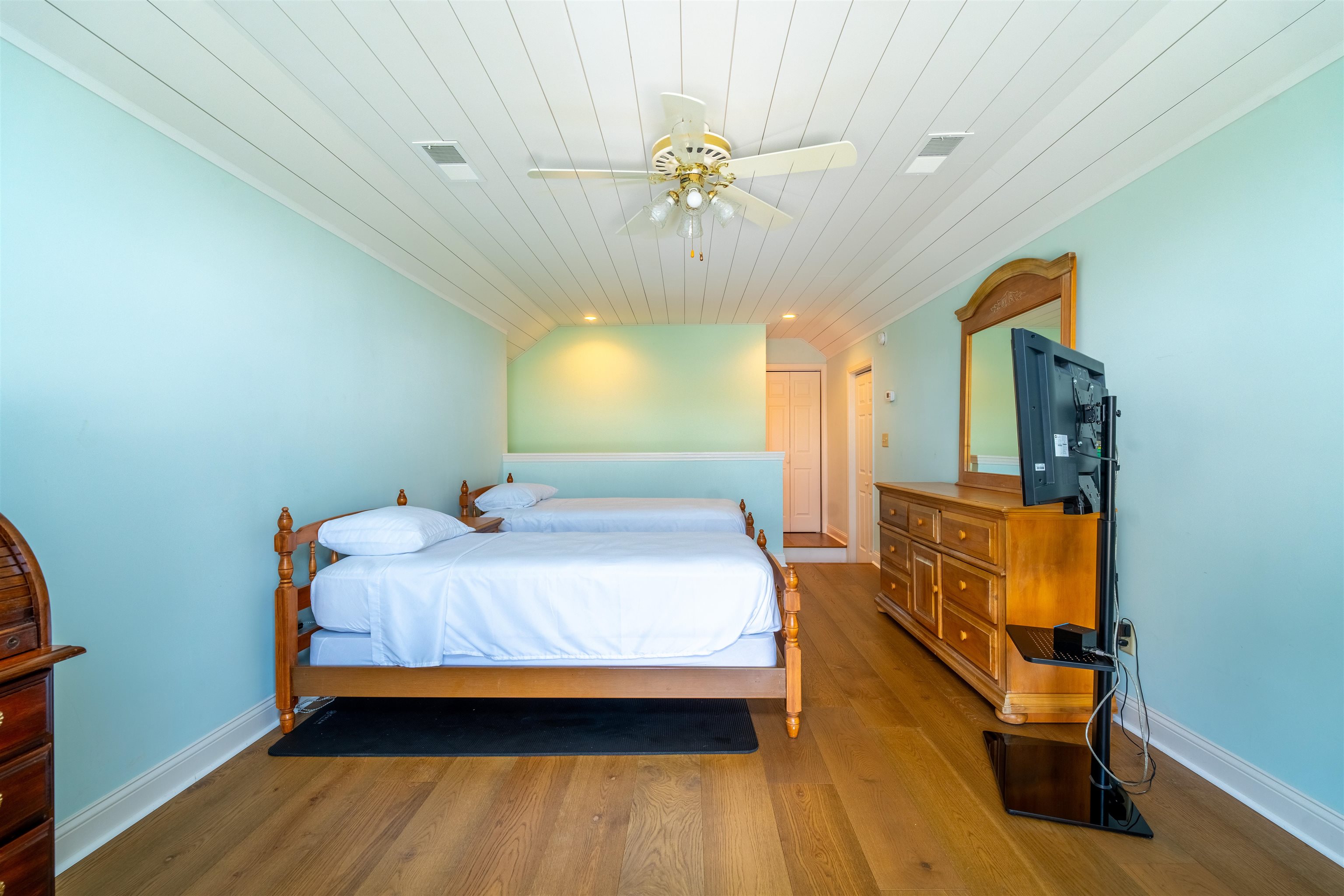 620 Trawler Bay Ct. Property Photo 25