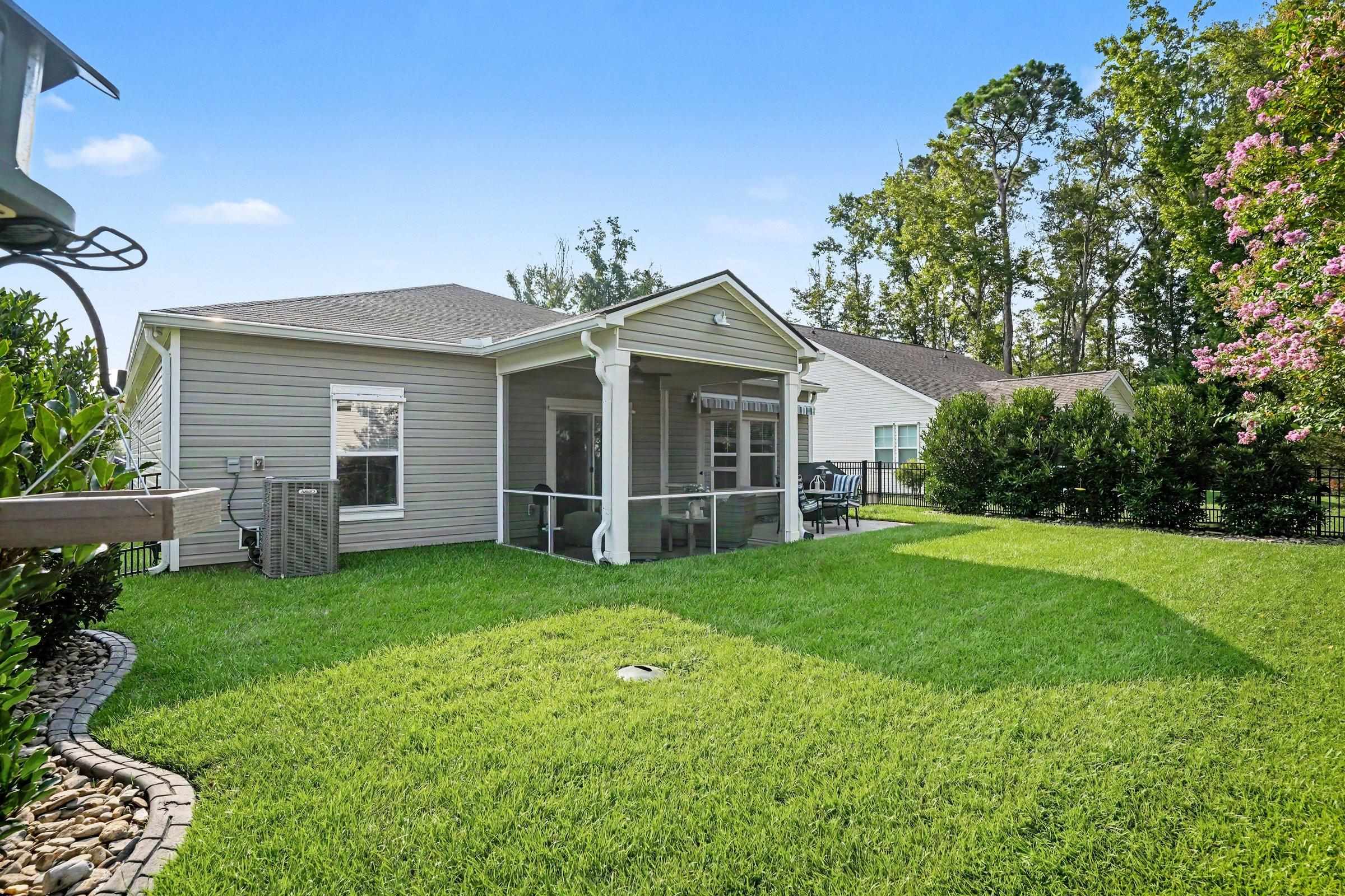 16 Costa Ct. Property Photo 31
