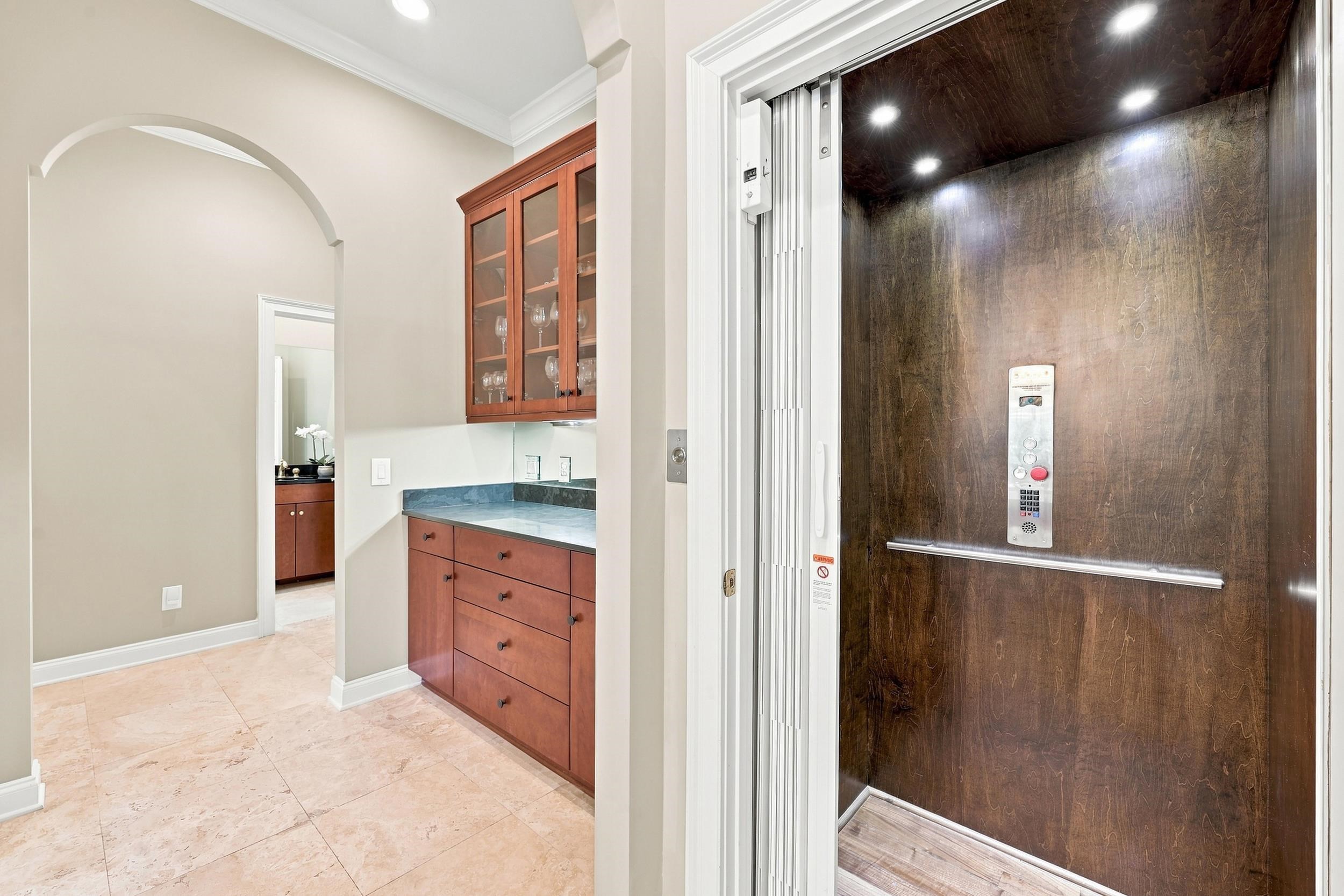 673 Collins Meadow Dr. Property Photo 33
