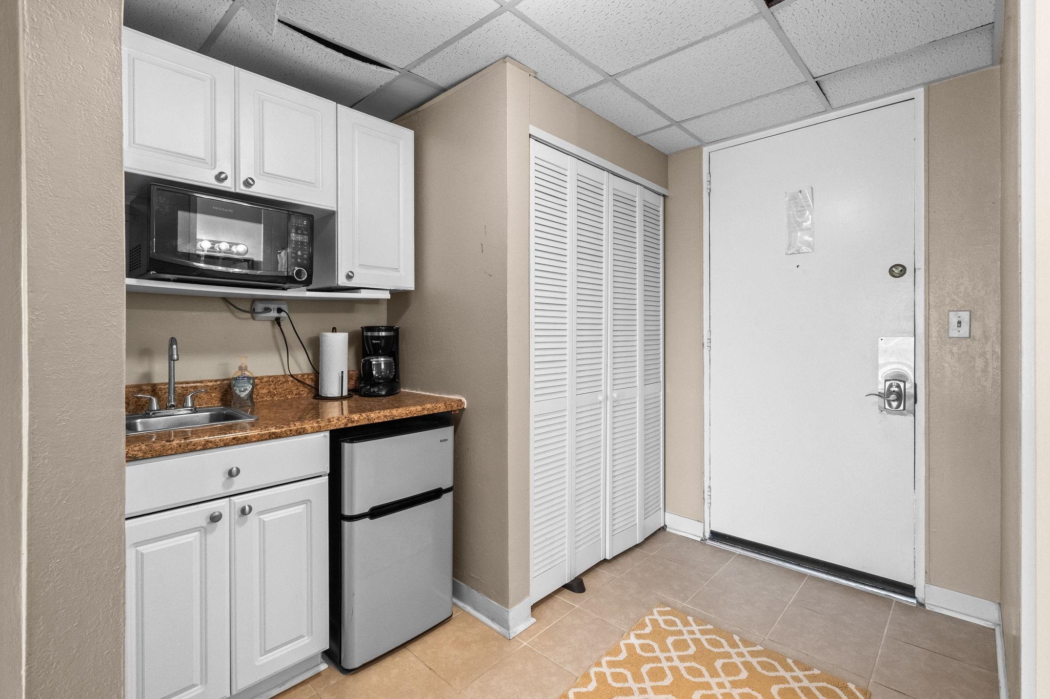 6803 N Ocean Blvd. Property Photo 13