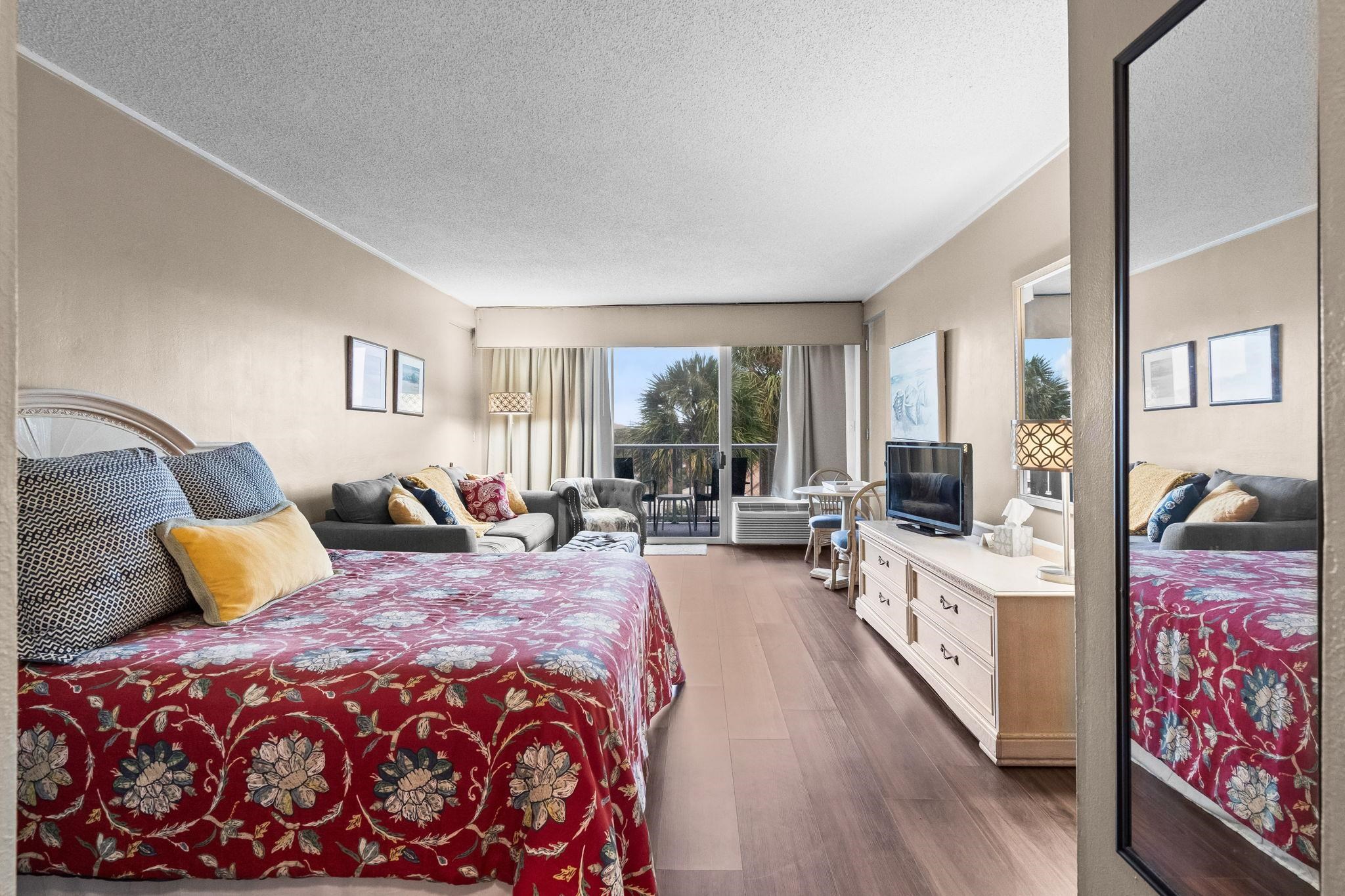 6803 N Ocean Blvd. Property Photo 15
