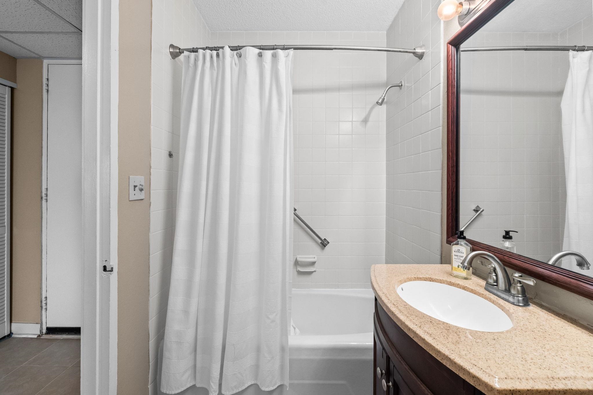 6803 N Ocean Blvd. Property Photo 28