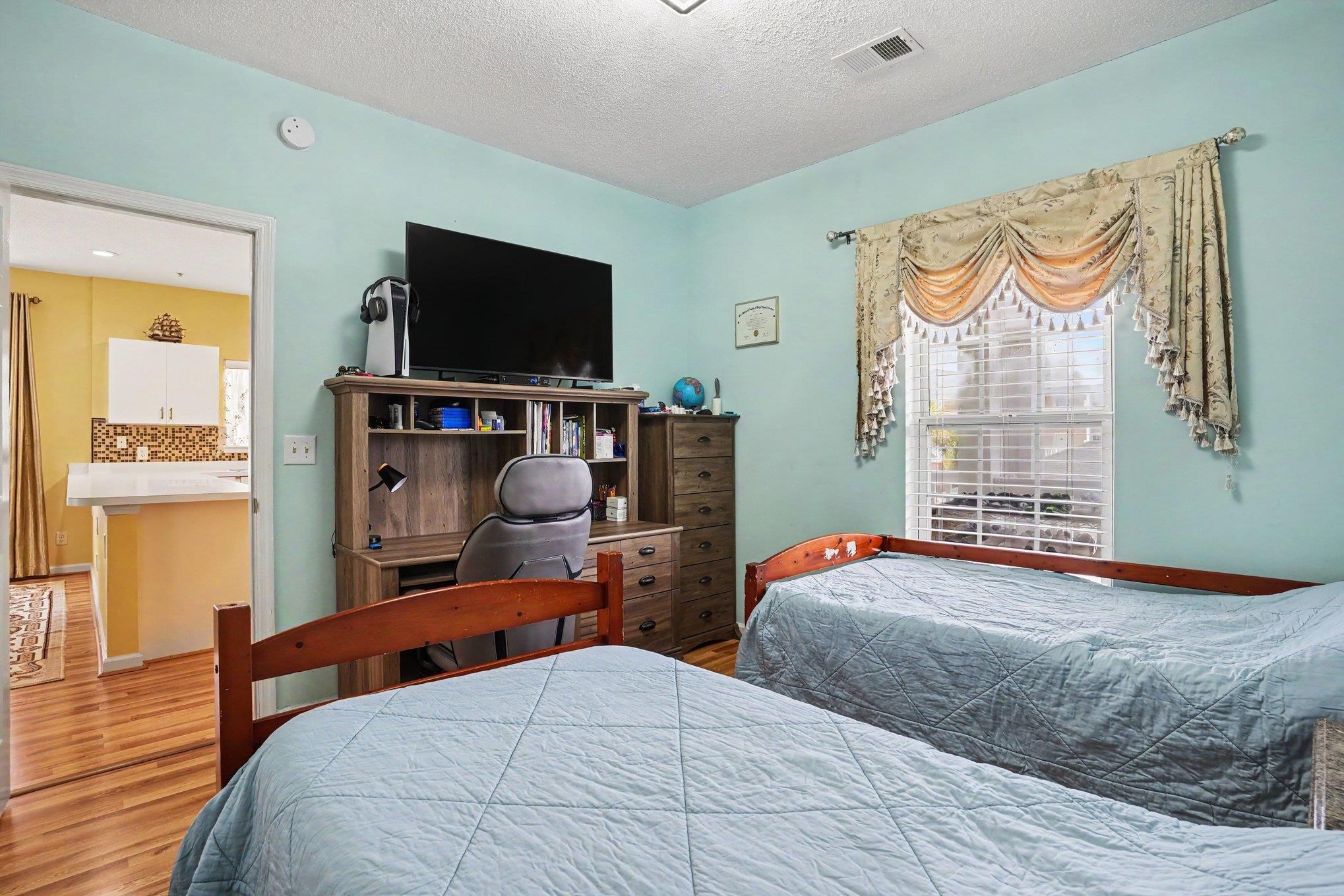 3951 Gladiola Ct. Property Photo 19