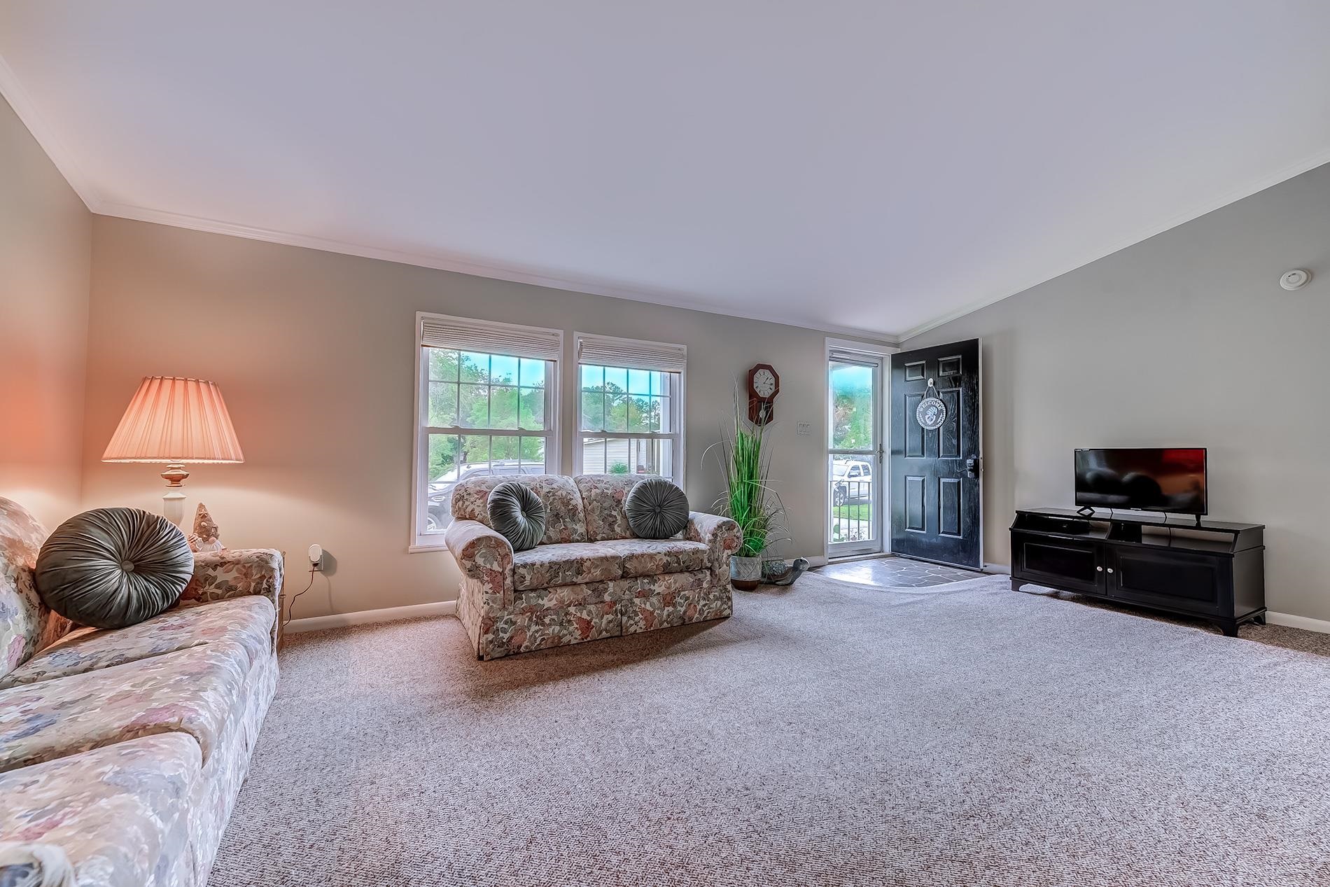 4361 Superior Circle Property Photo 6