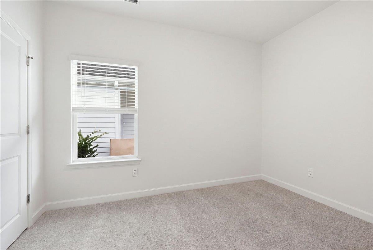 3028 Tranquility Loop Property Photo 27