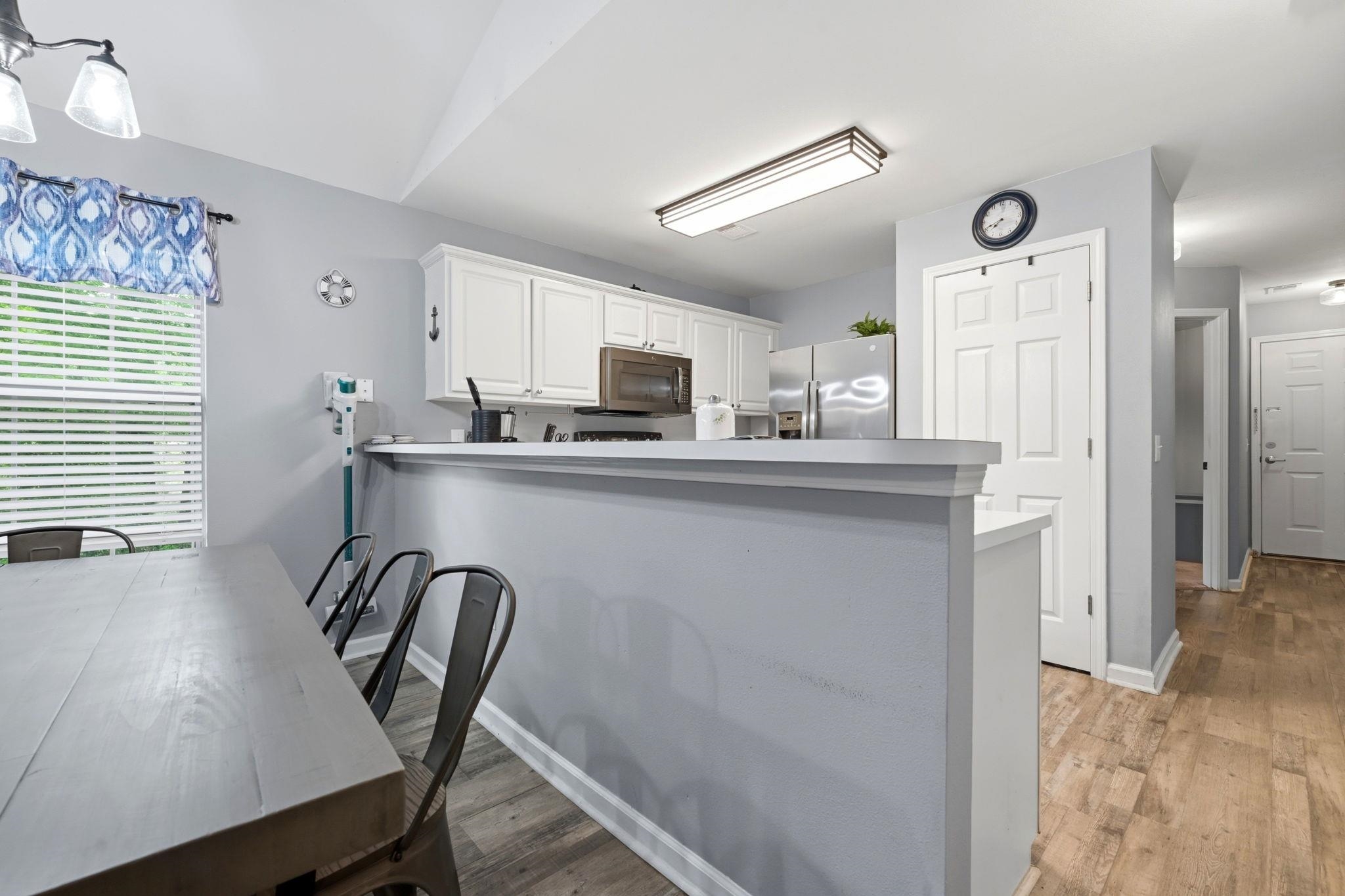1266 River Oaks Dr. Property Photo 18