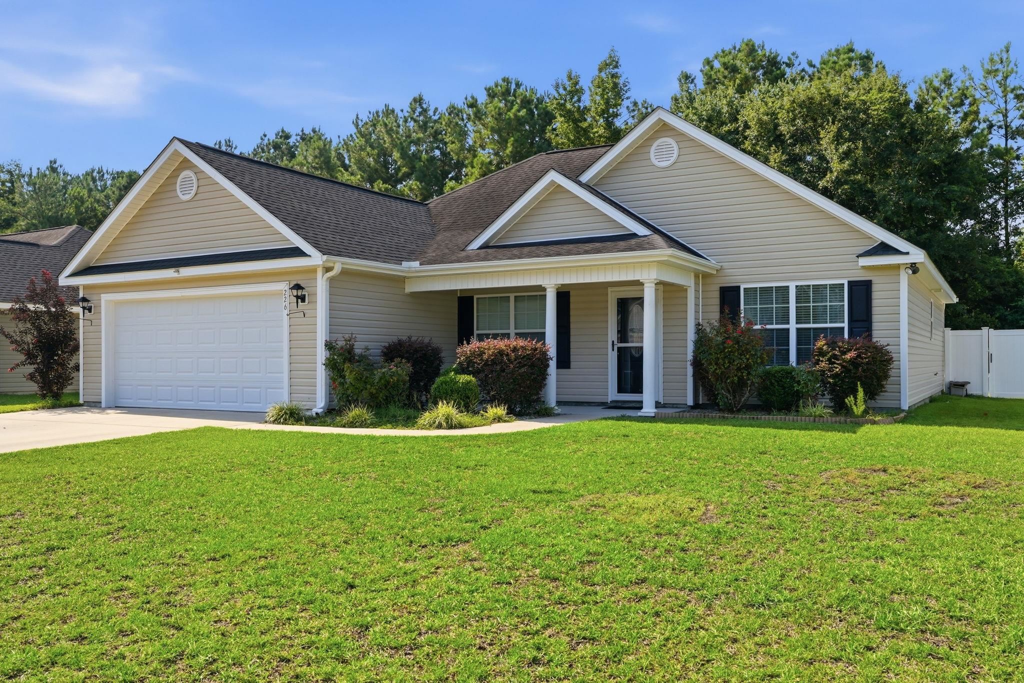226 Blue Jacket Dr. Property Photo 2