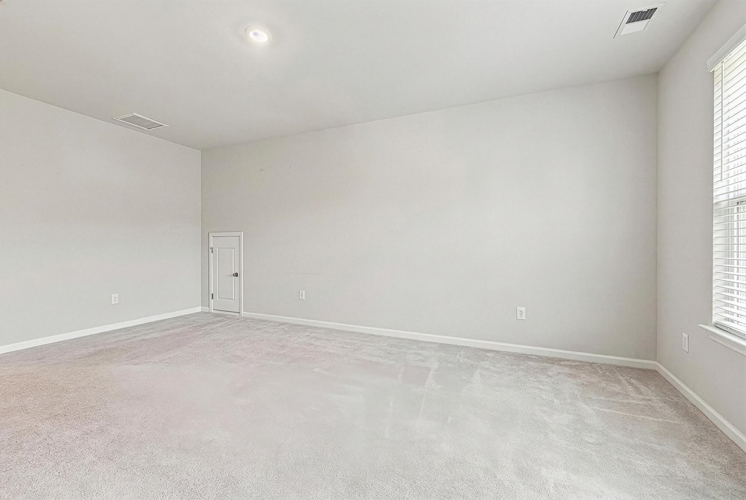 5522 Whitebark Dr. Property Photo 22