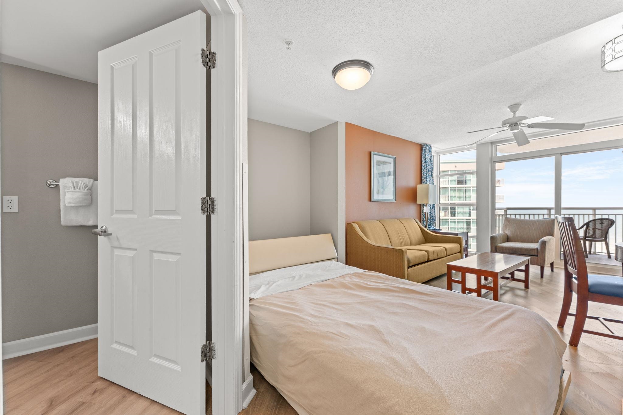 5200 N Ocean Blvd. Property Photo 11