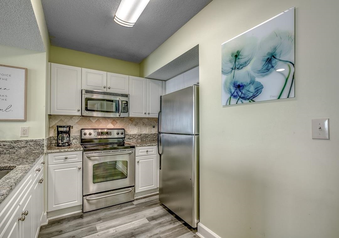 3000 N Ocean Blvd. Property Photo 9